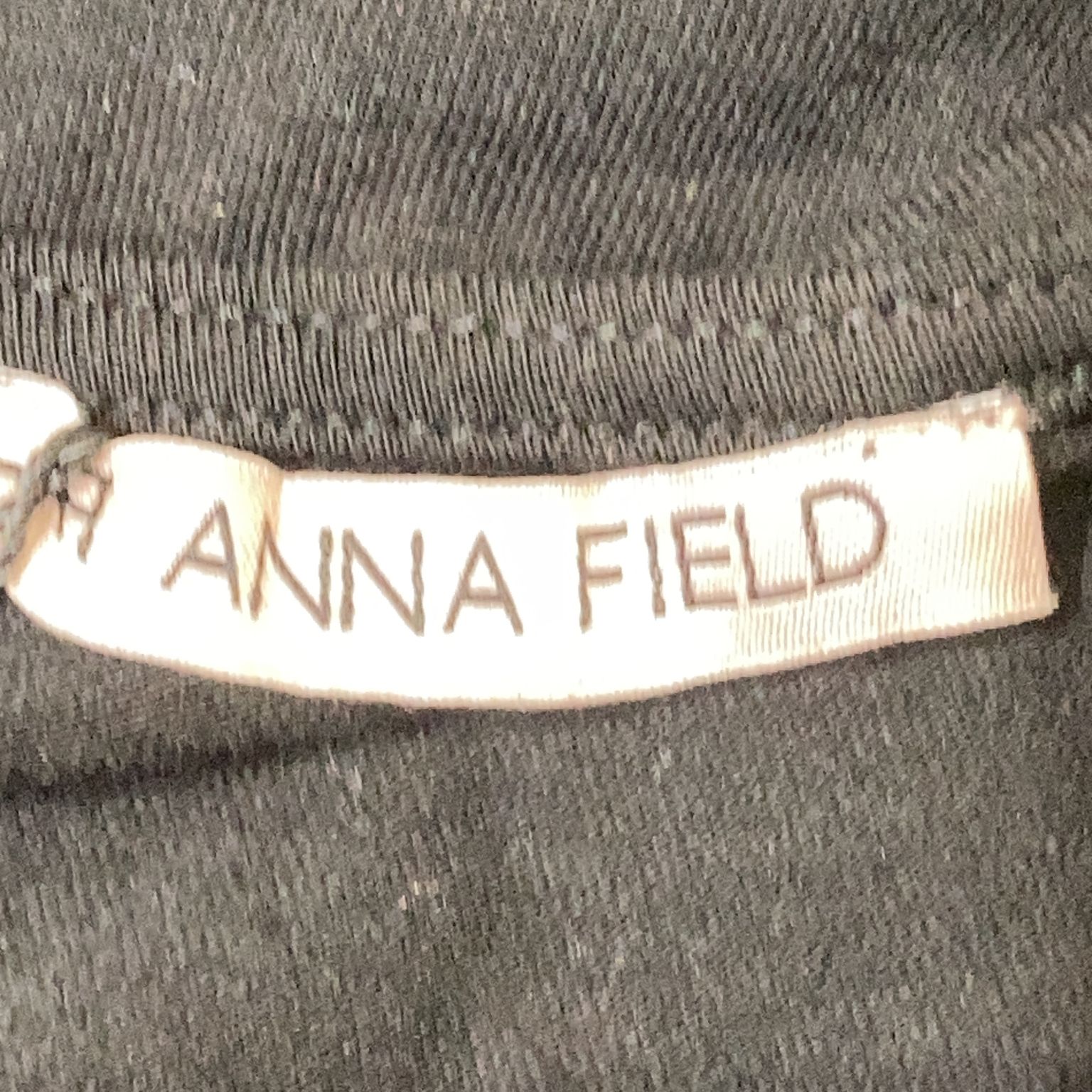 Anna Field