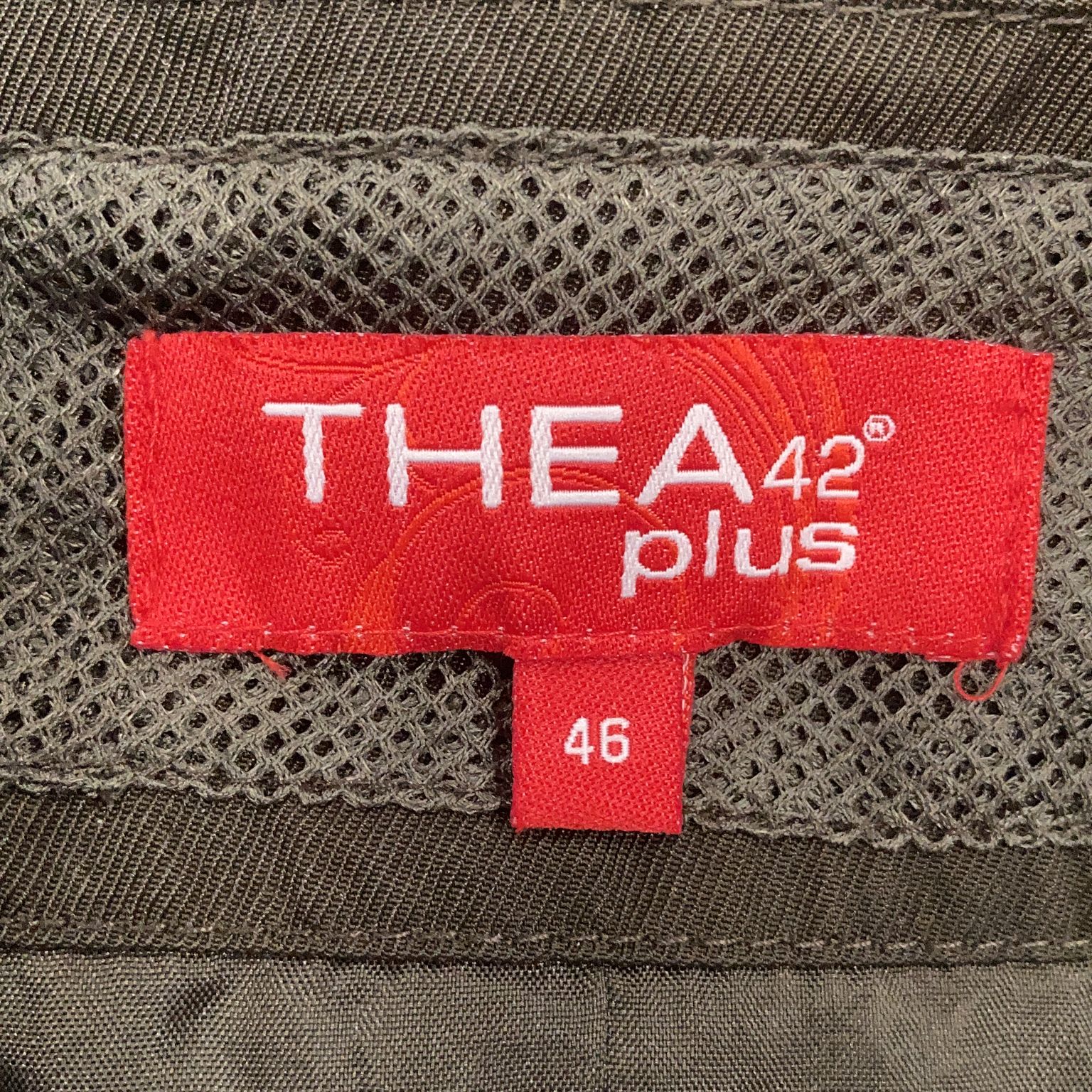 THEA 42 plus