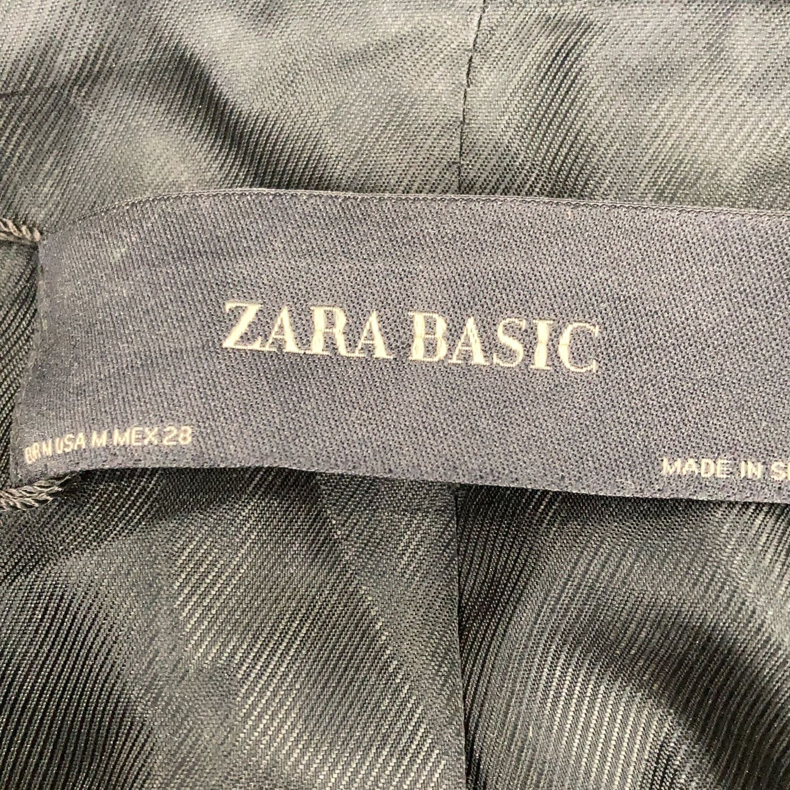 Zara Basic