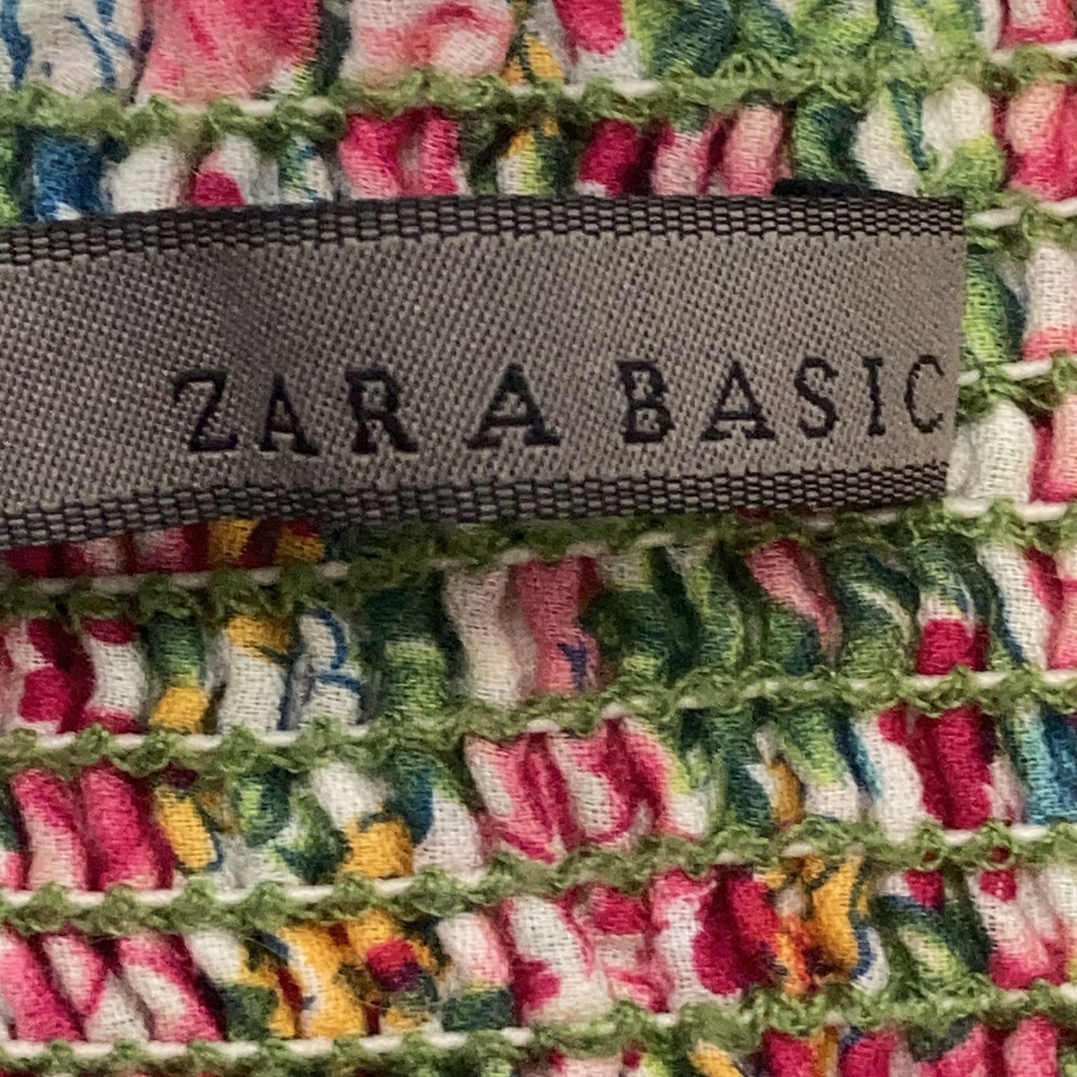 Zara Basic