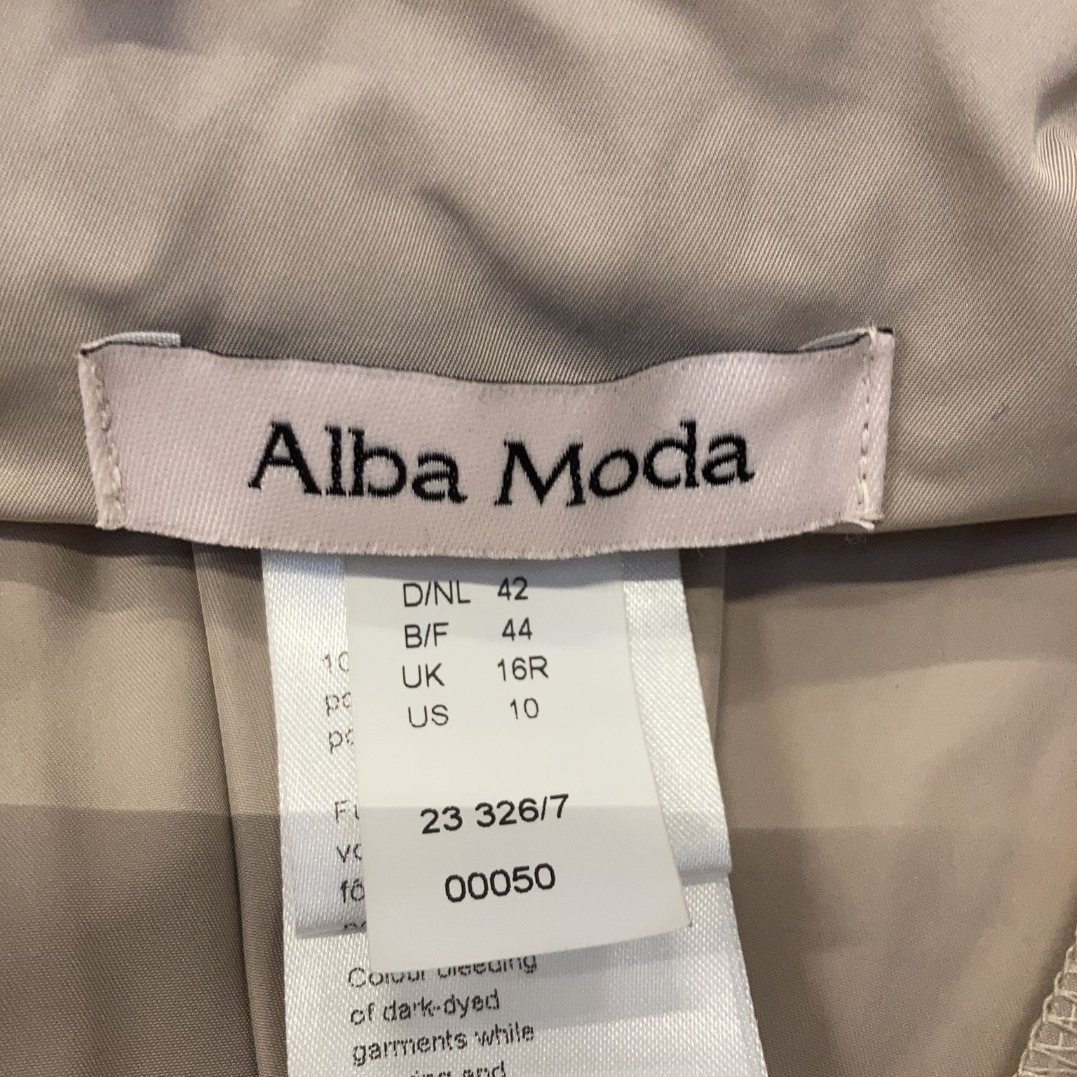 Alba Moda