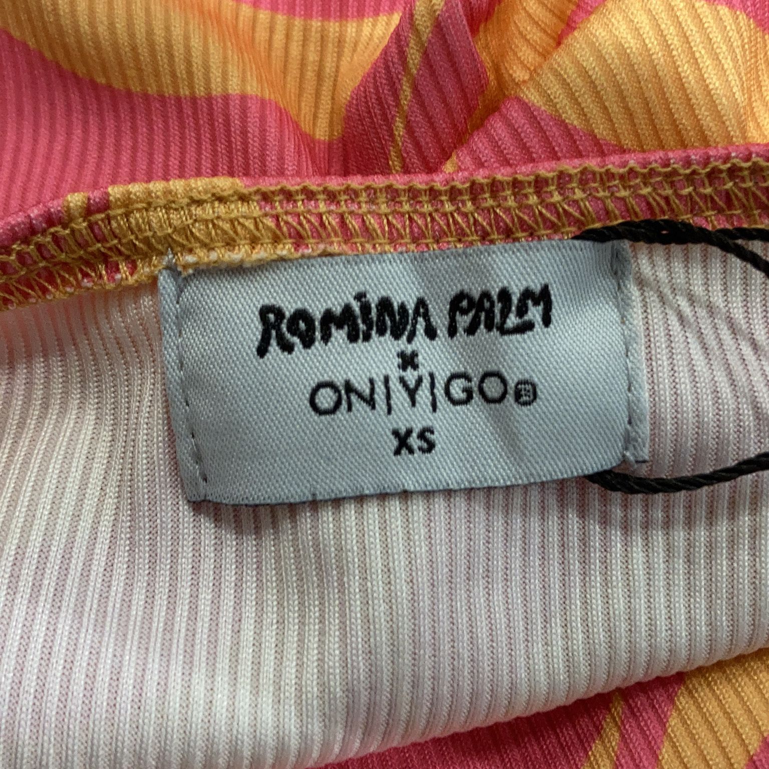 Romina Palm x Onygo