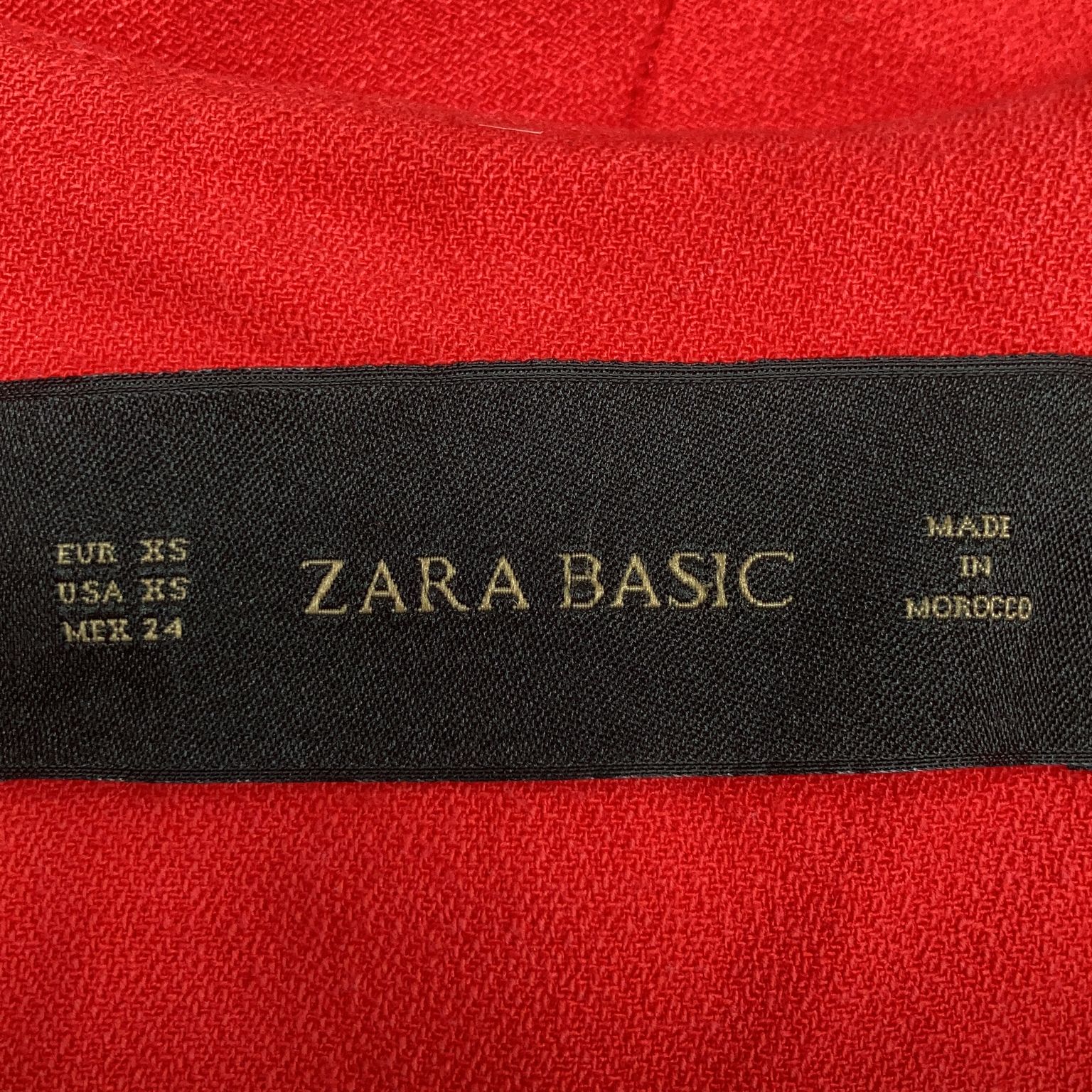 Zara Basic