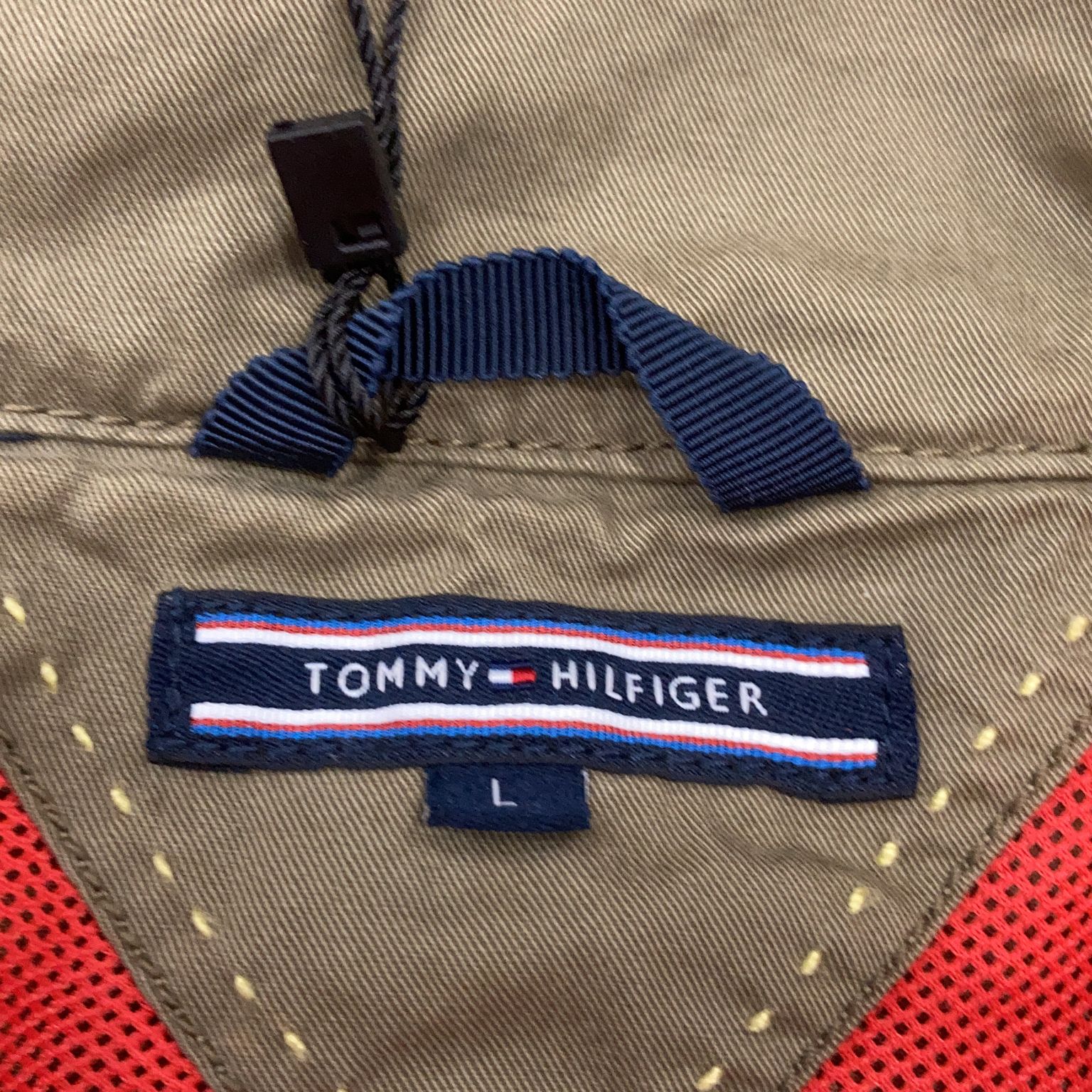 Tommy Hilfiger