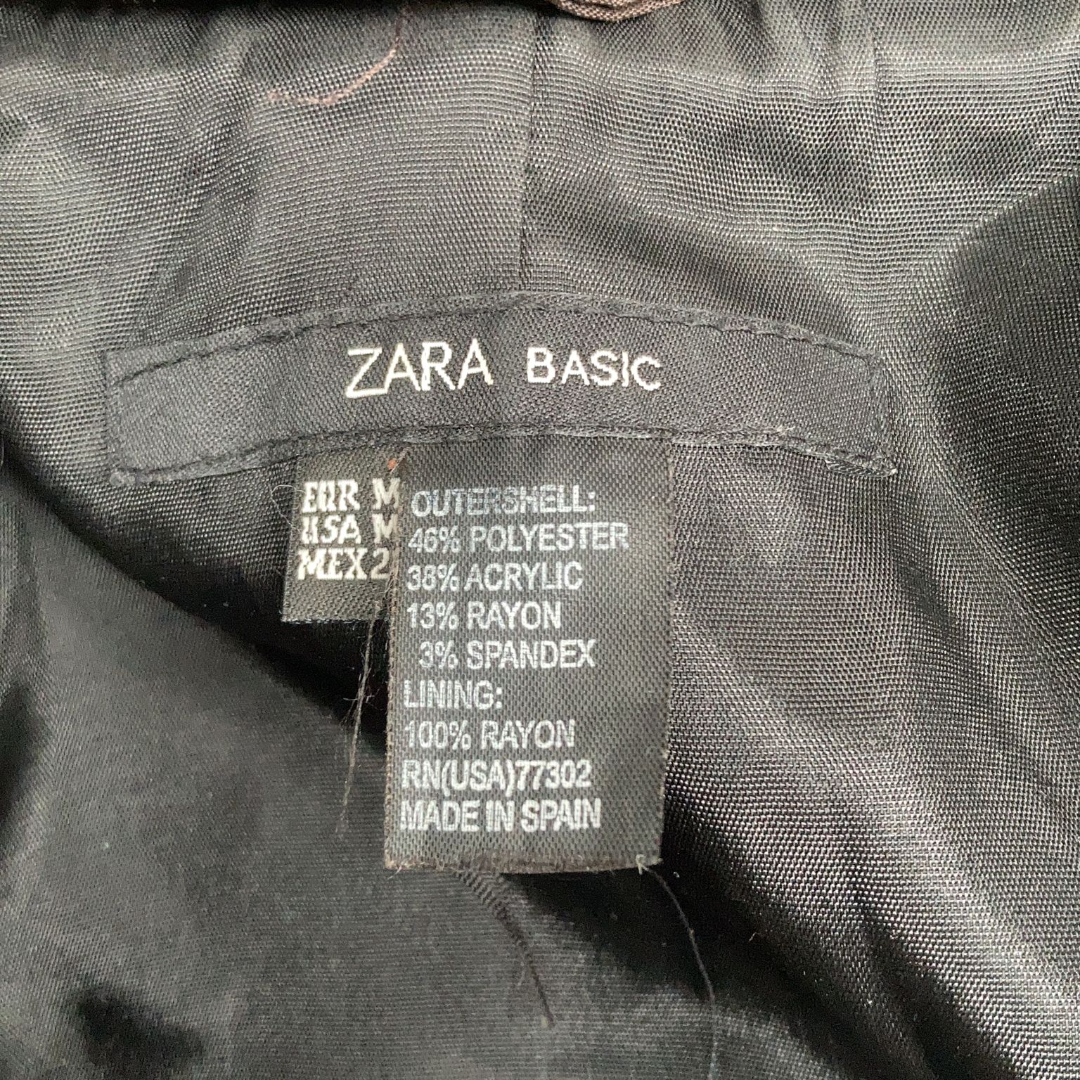 Zara Basic