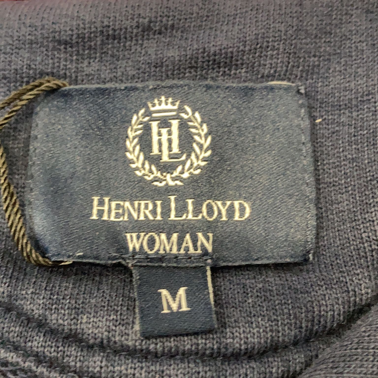 Henri Lloyd Woman