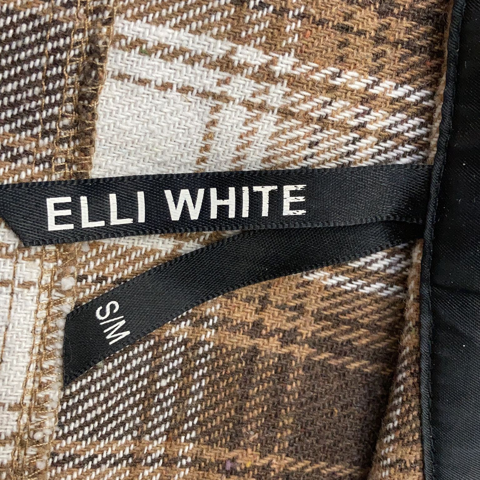 Elli White