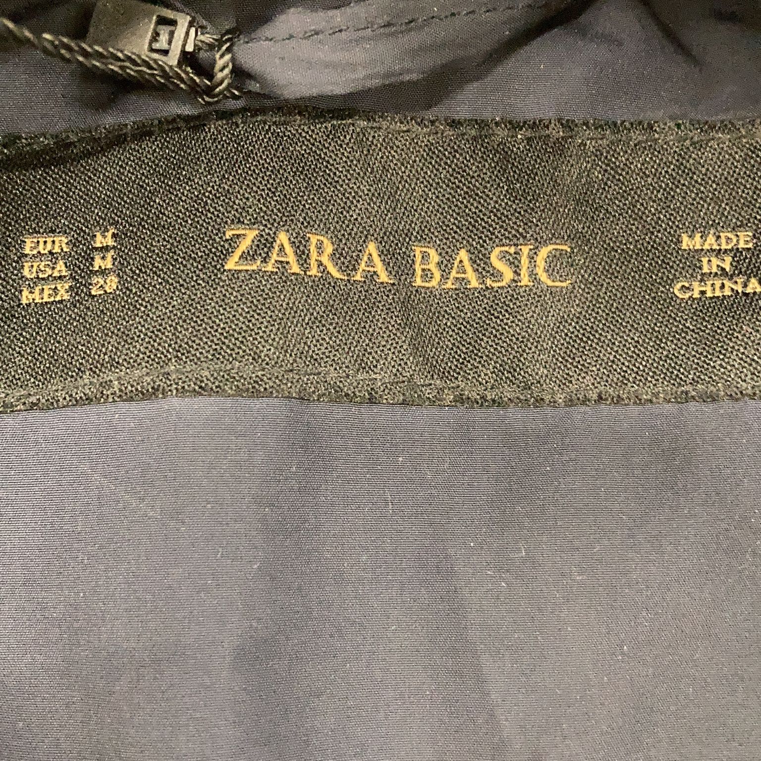 Zara Basic