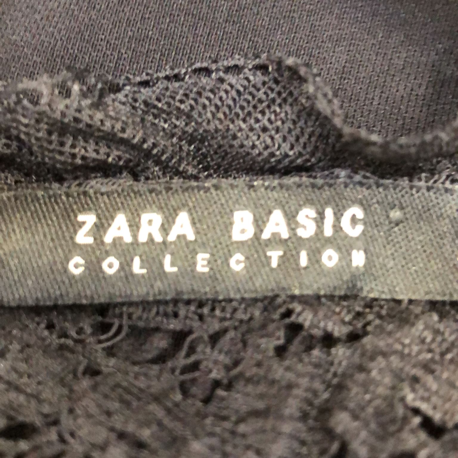 Zara Basic