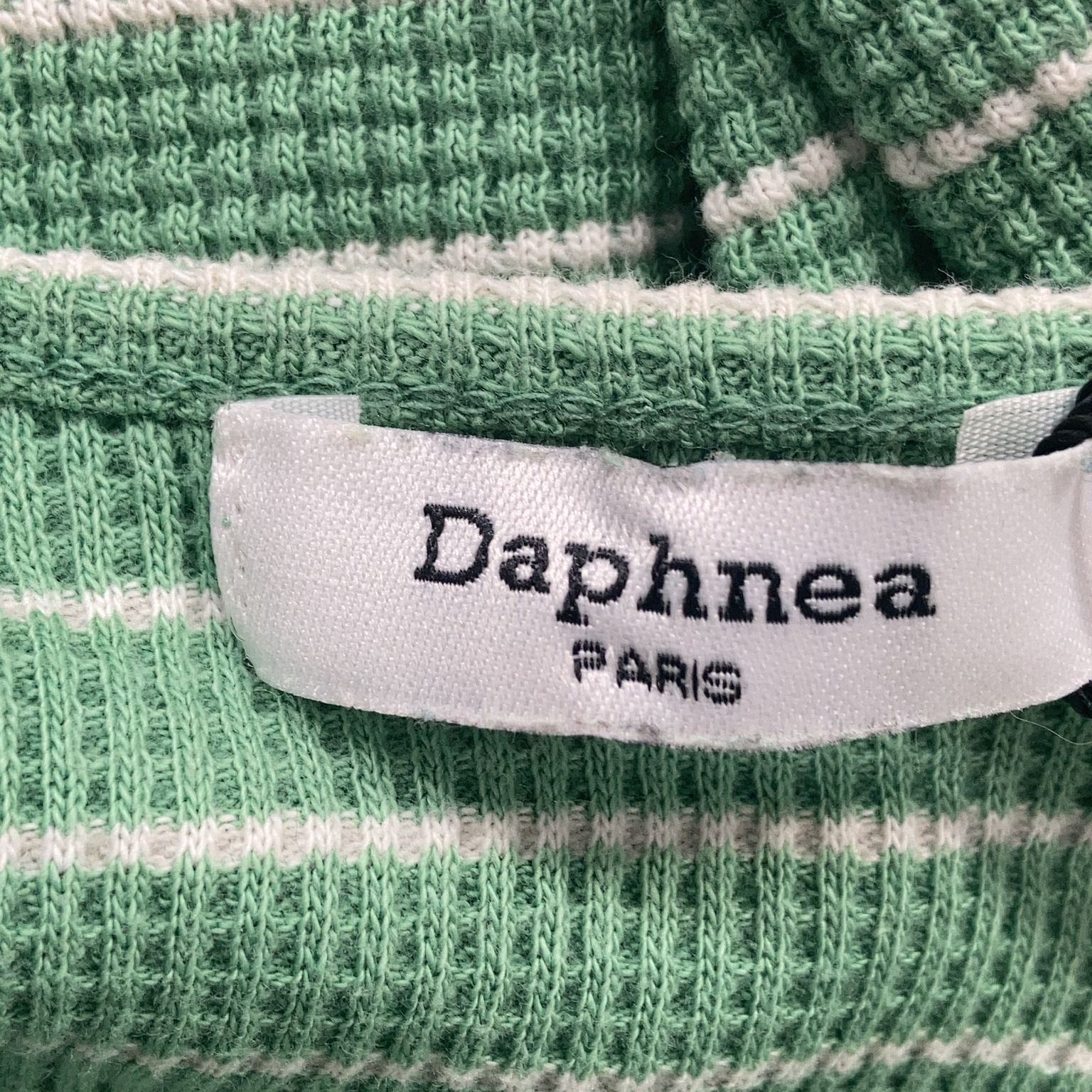 Daphnea Paris