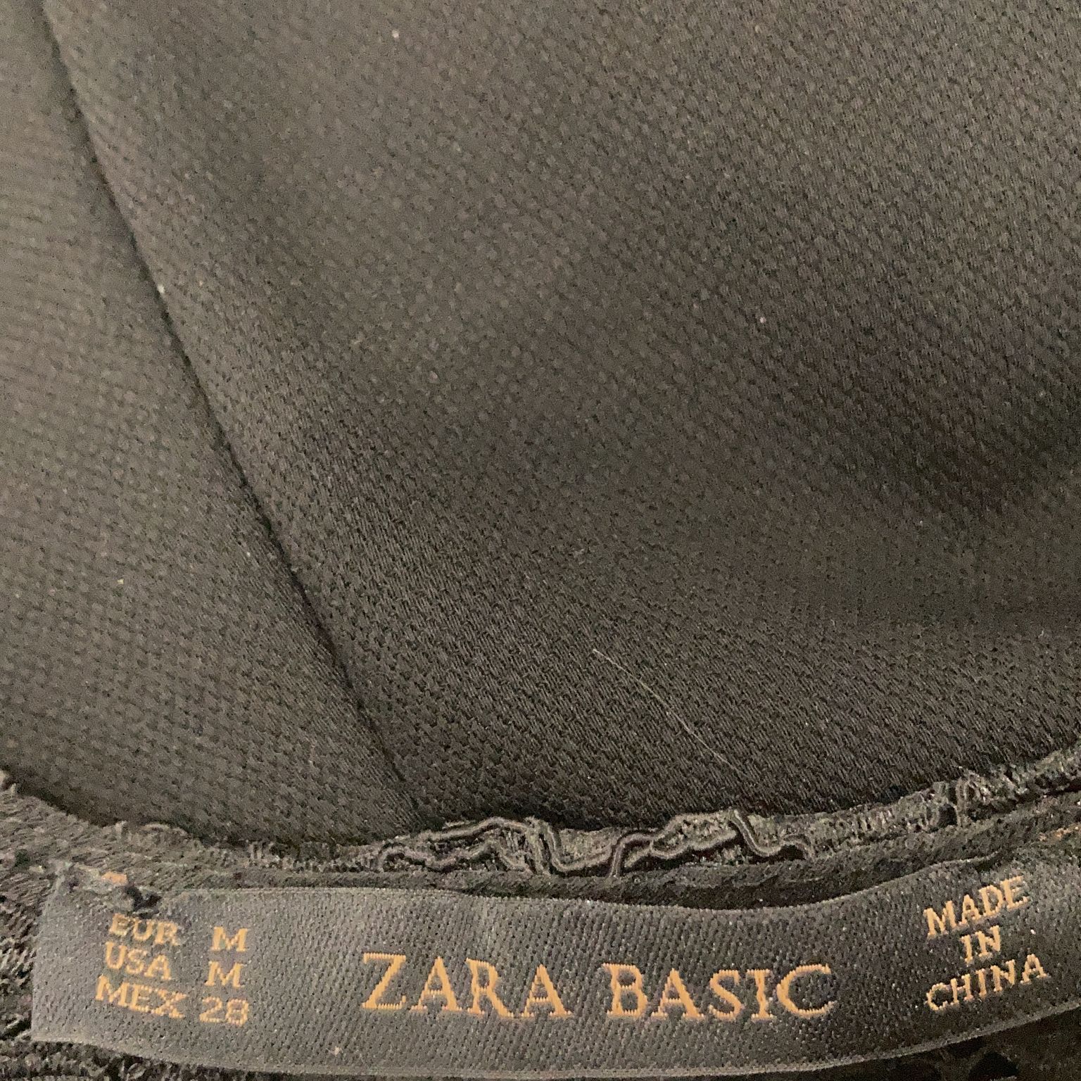 Zara Basic