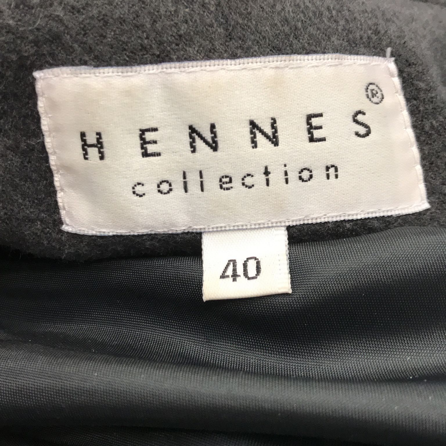 Hennes Collection