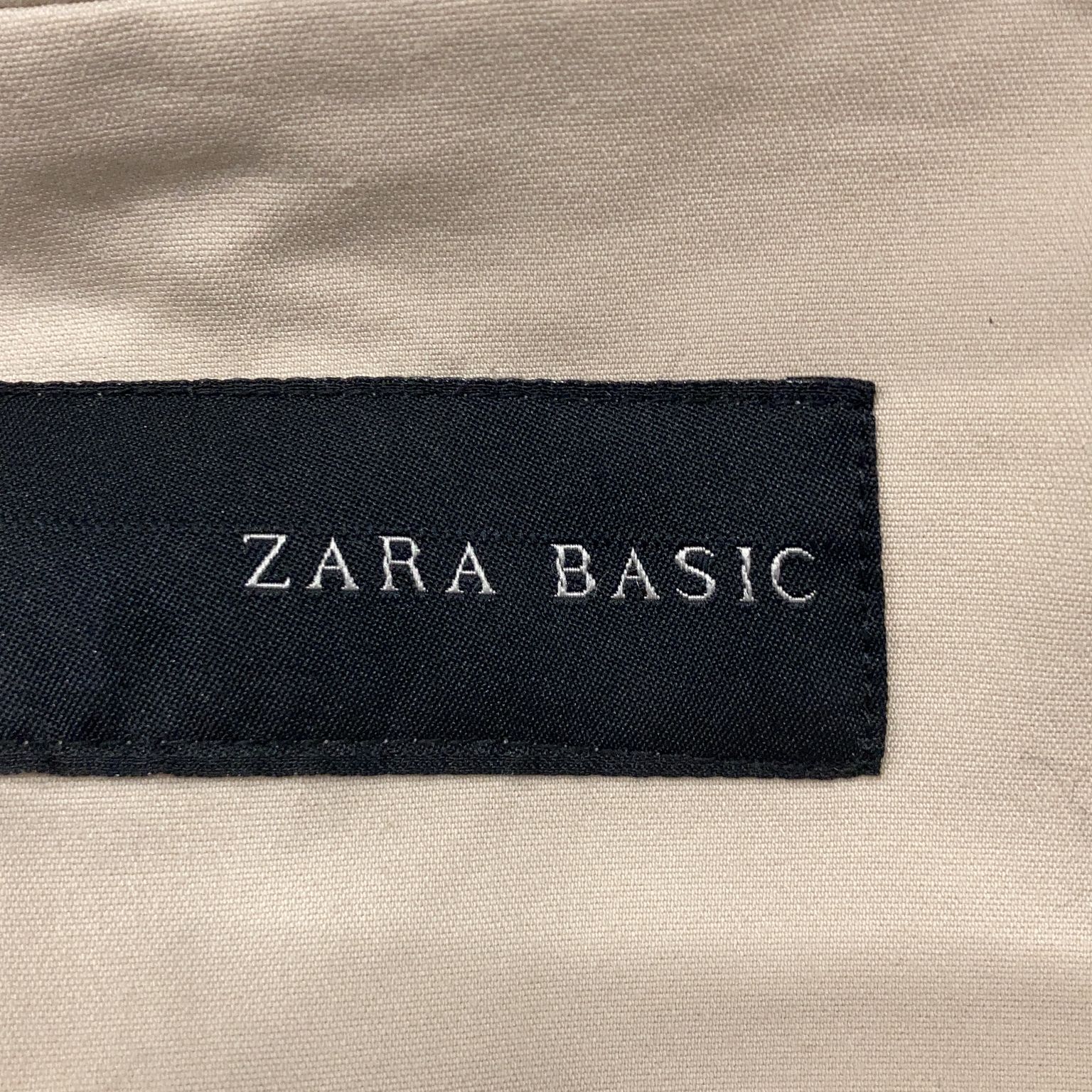 Zara Basic