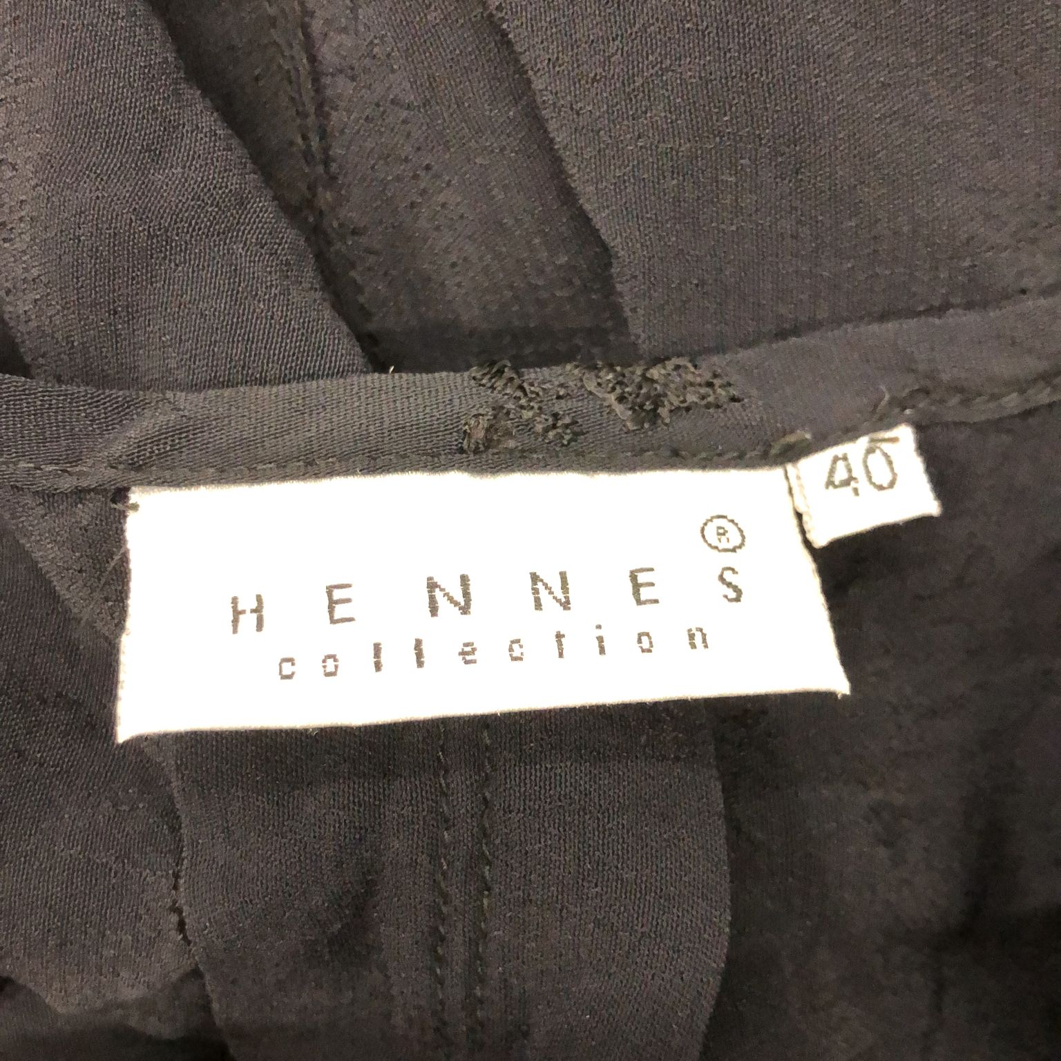 Hennes Collection