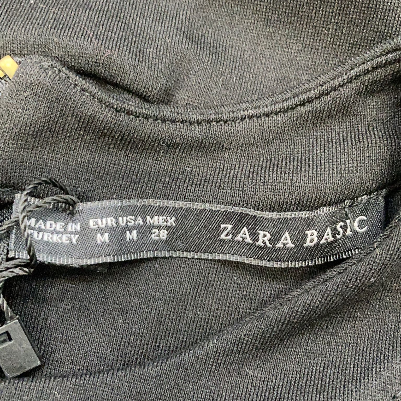 Zara Basic