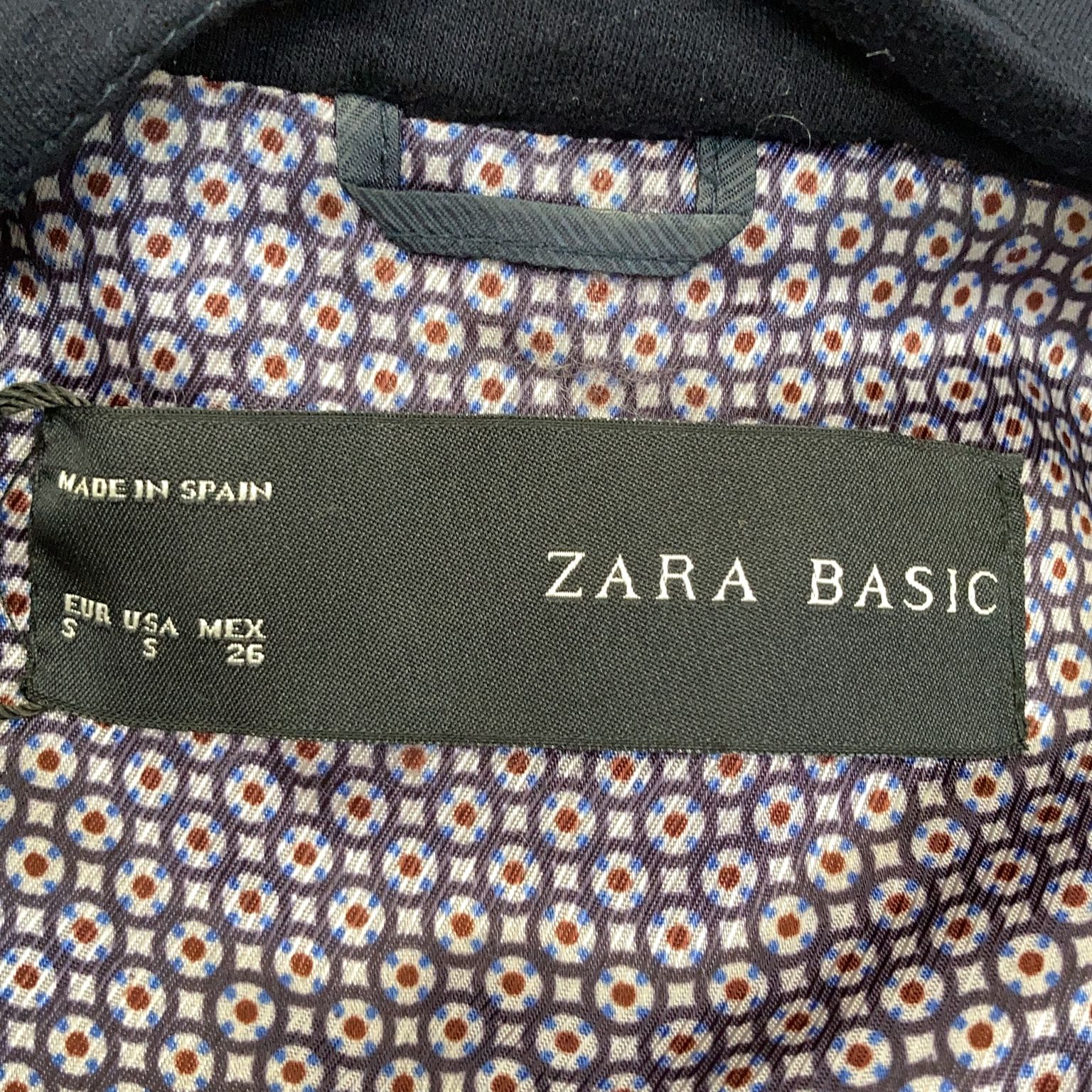 Zara Basic