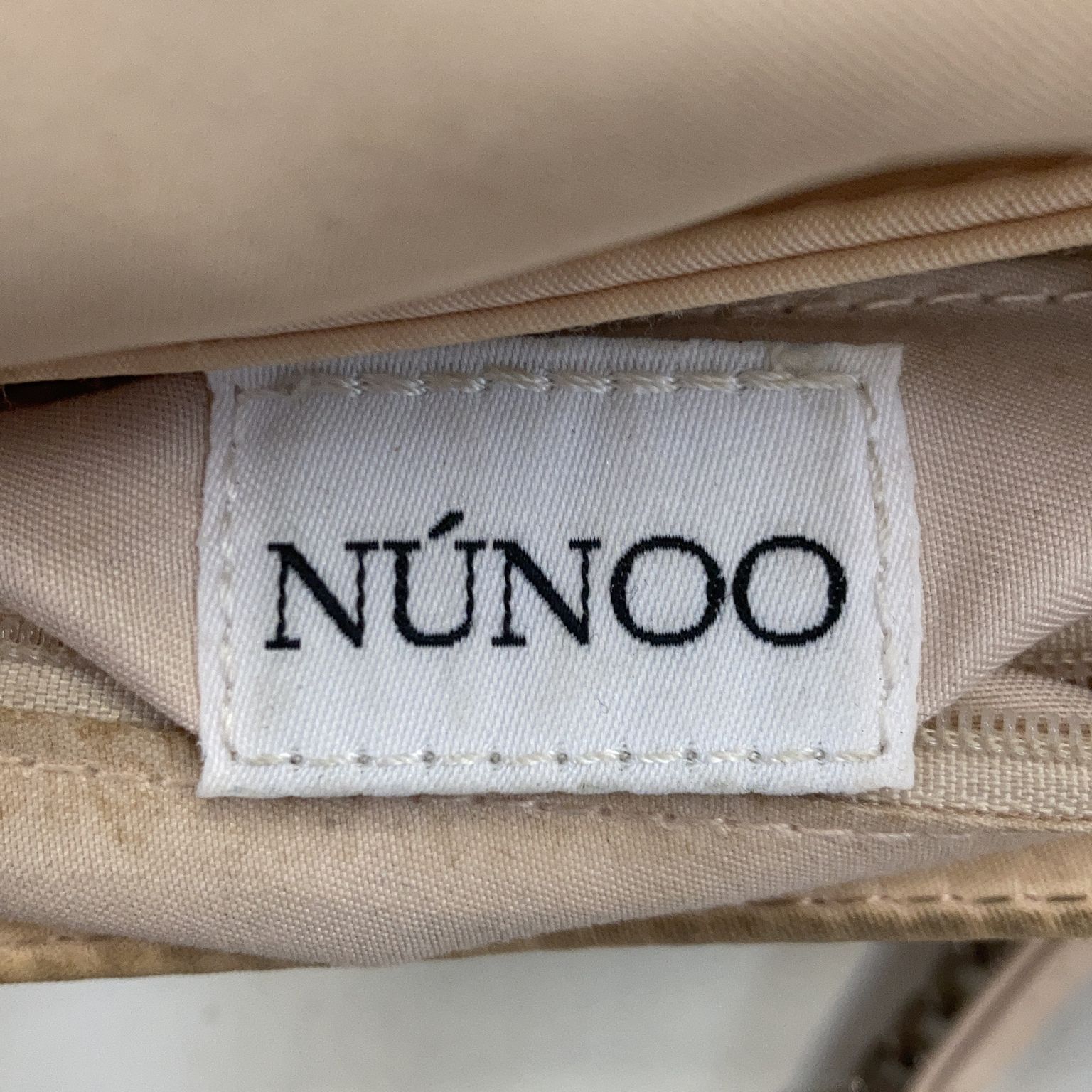 Núnoo