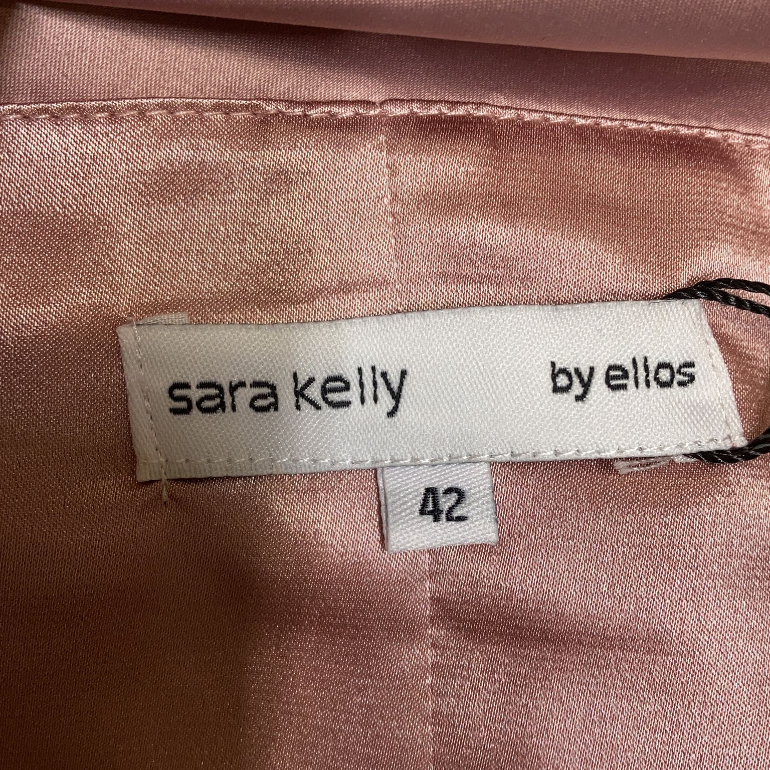 Sara Kelly by Ellos