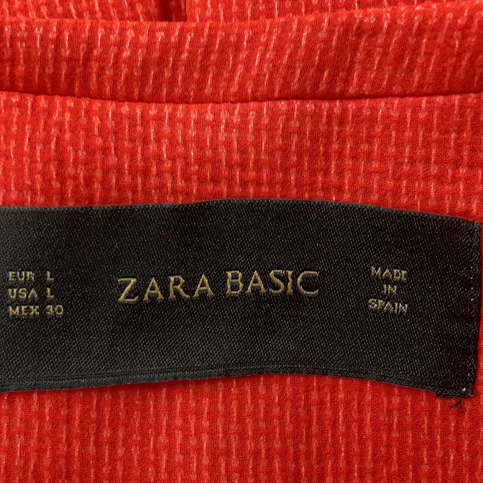 Zara Basic