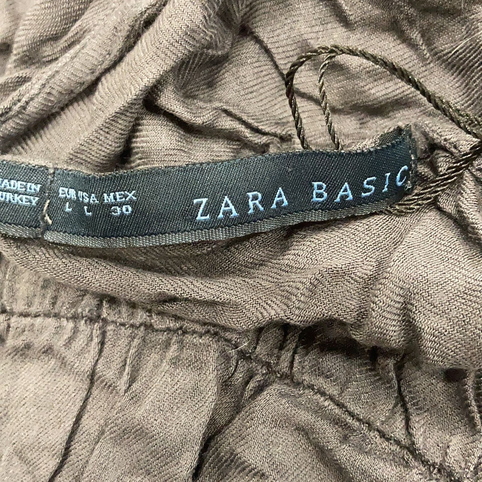 Zara Basic