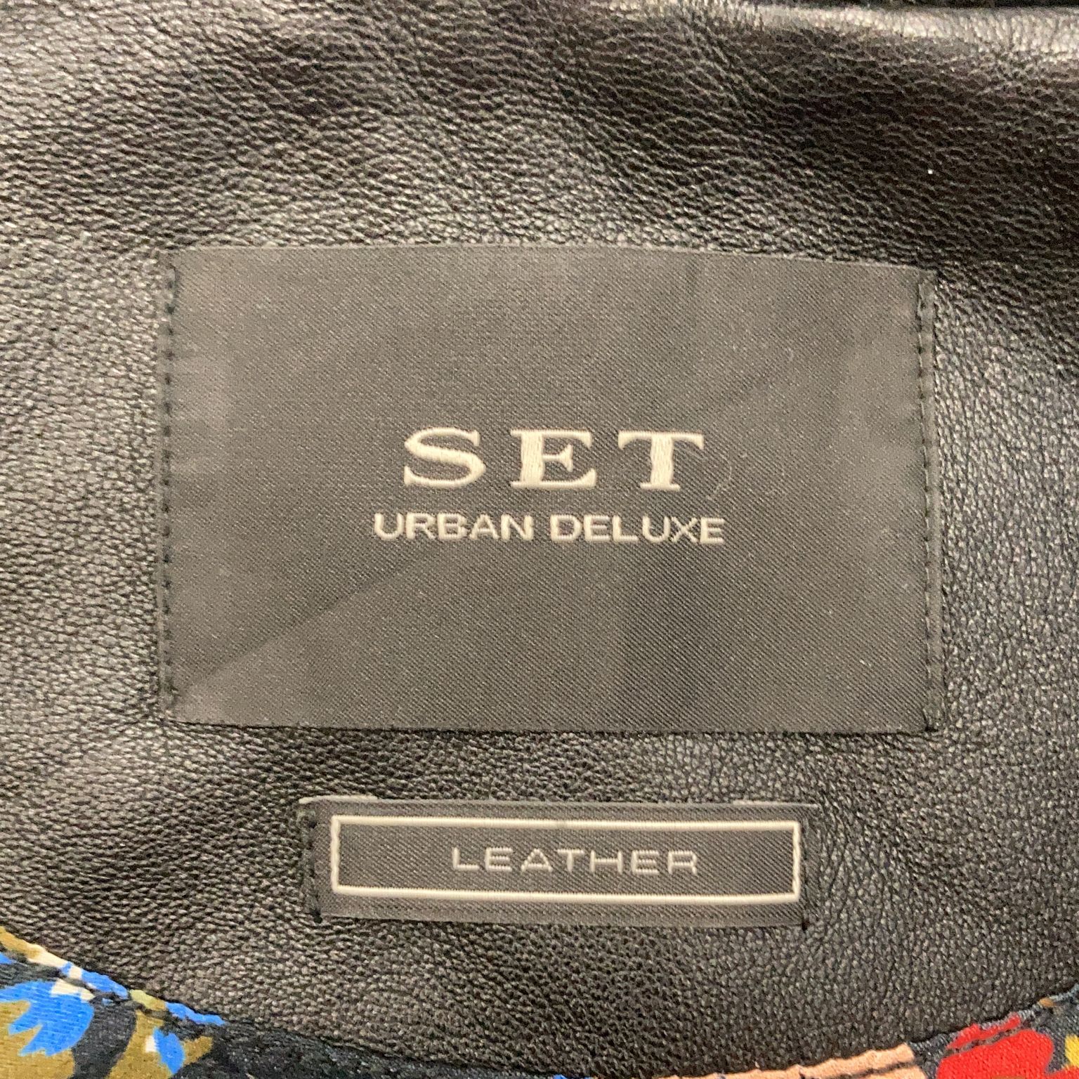 SET Urban Deluxe