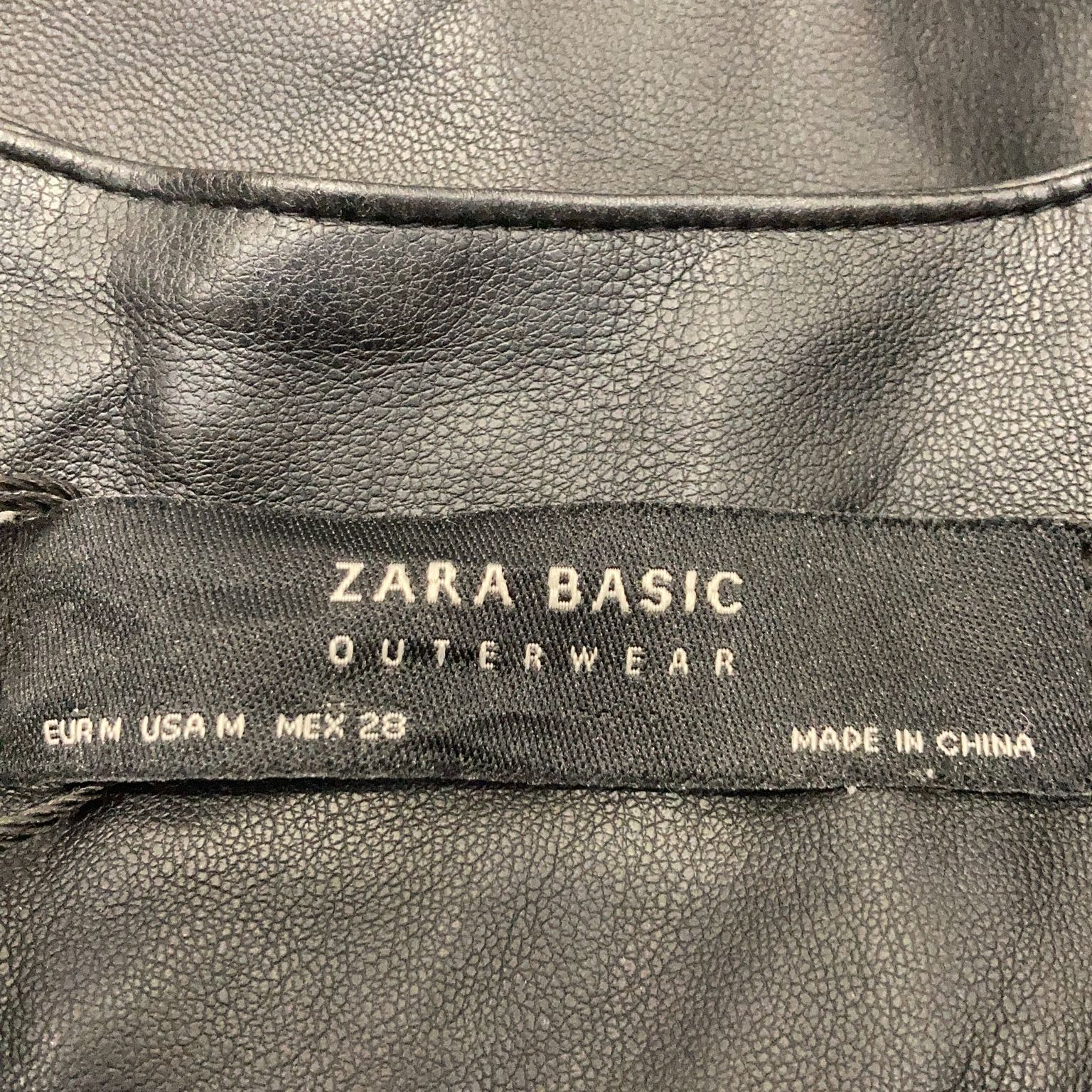 Zara Basic