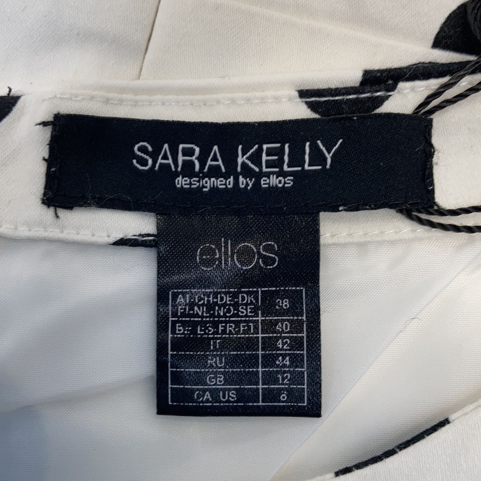 Sara Kelly by Ellos