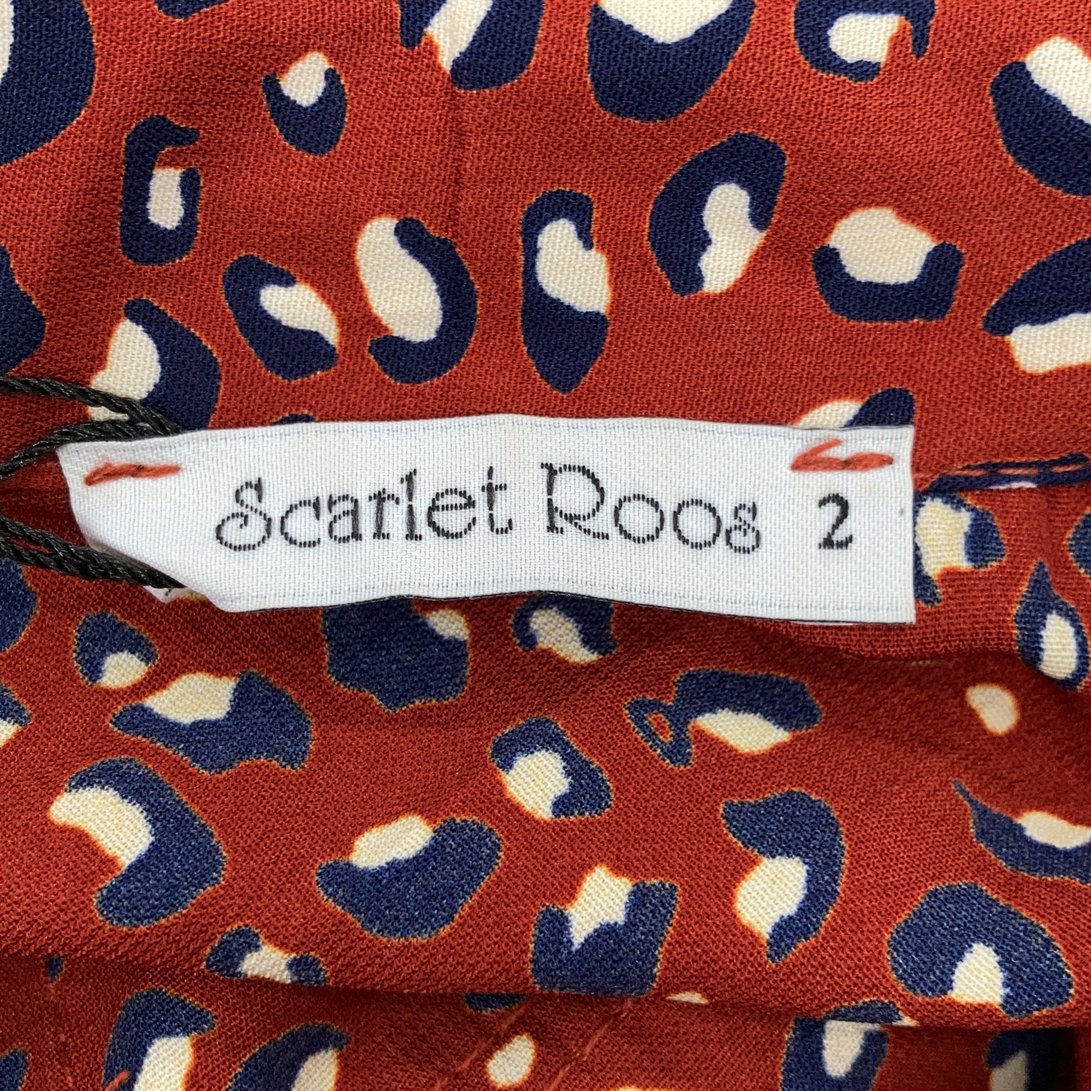 Scarlet Roos