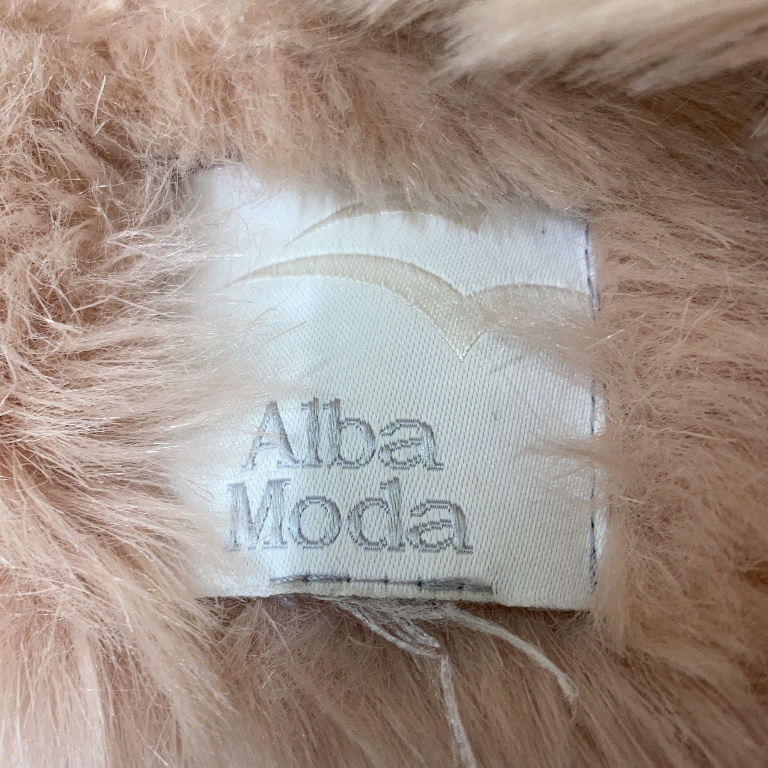 Alba Moda