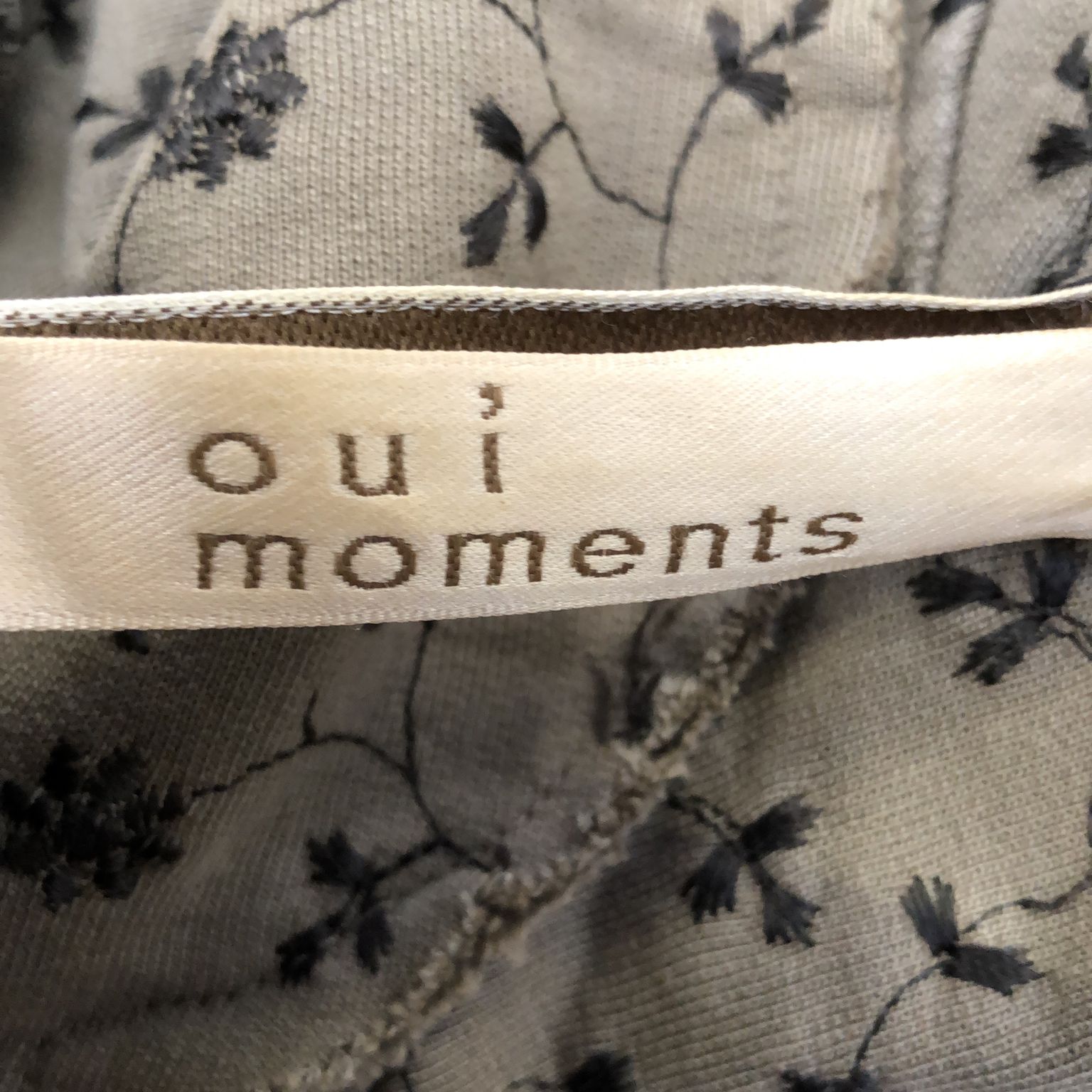 Oui Moments