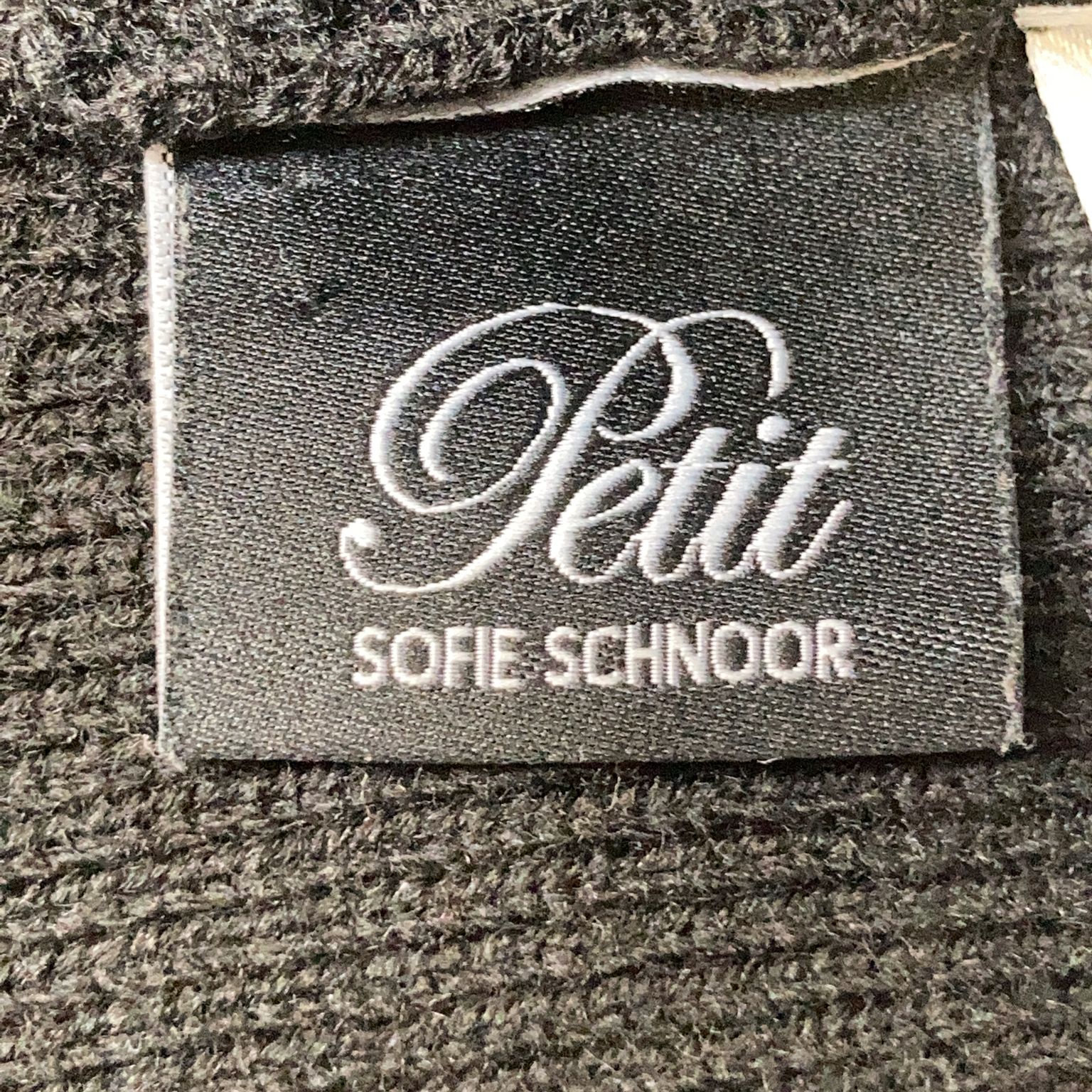 Petit by Sofie Schnoor