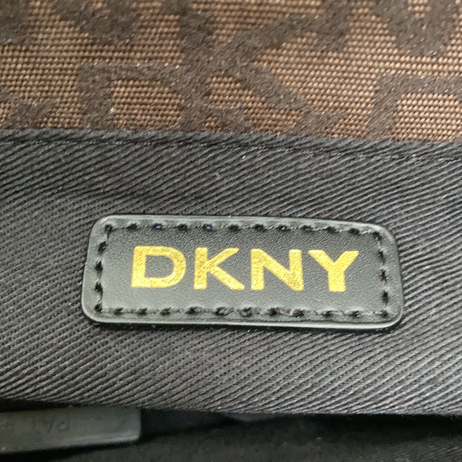 DKNY