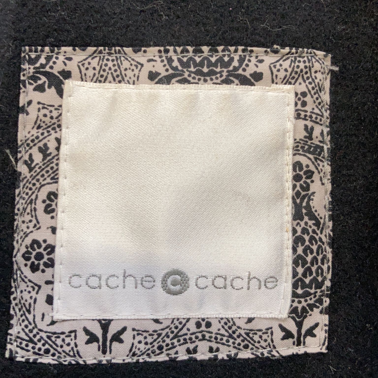 Cache Cache