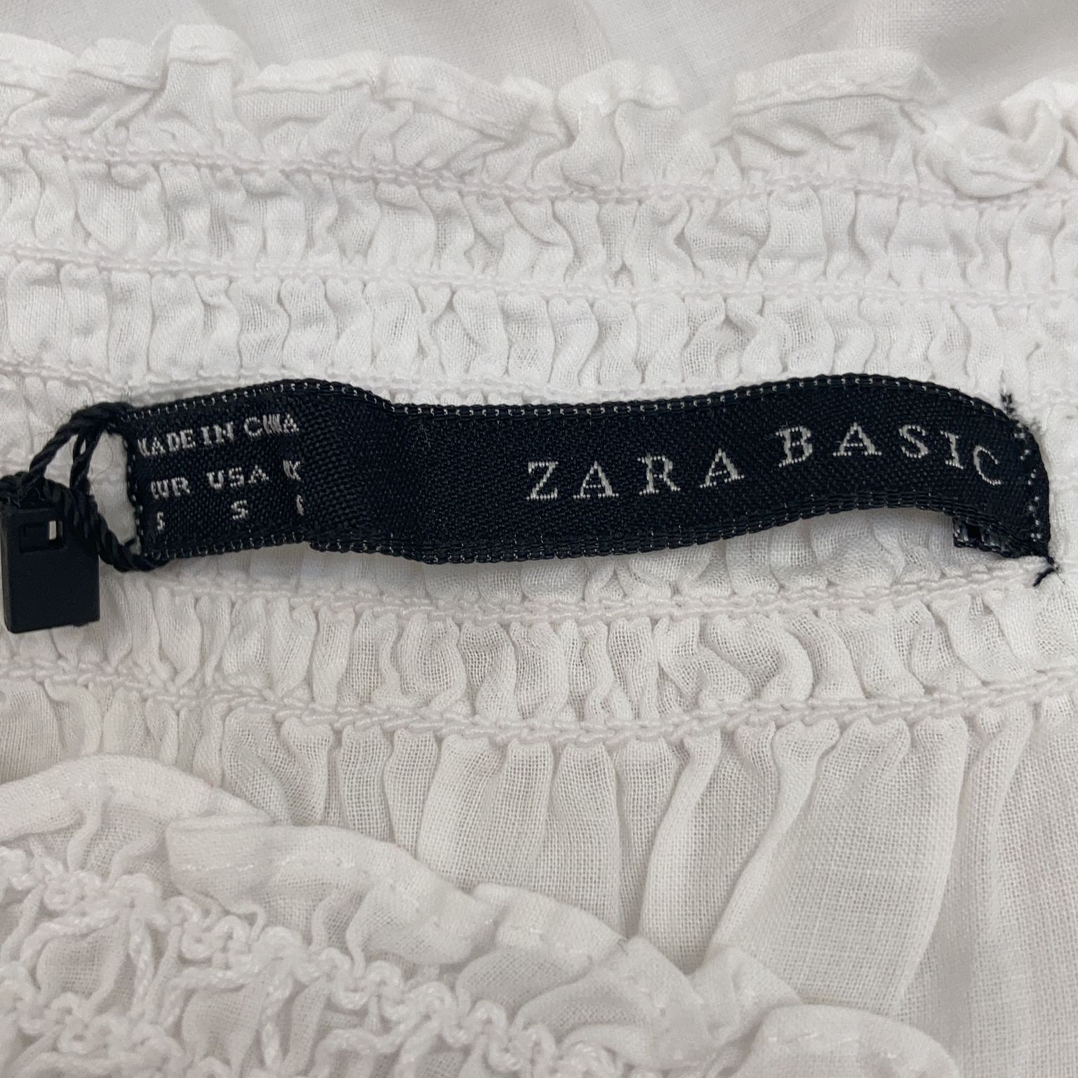 Zara Basic