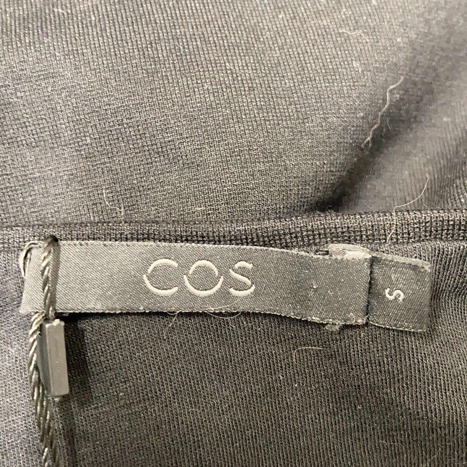 COS