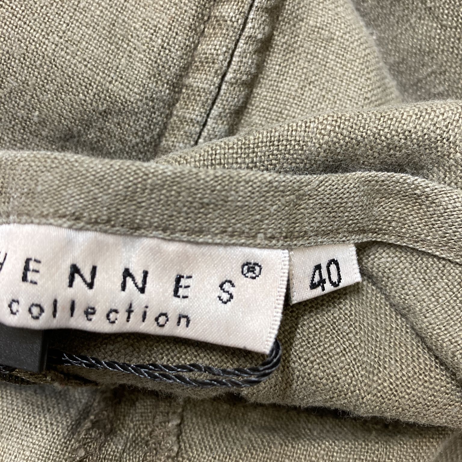 Hennes Collection