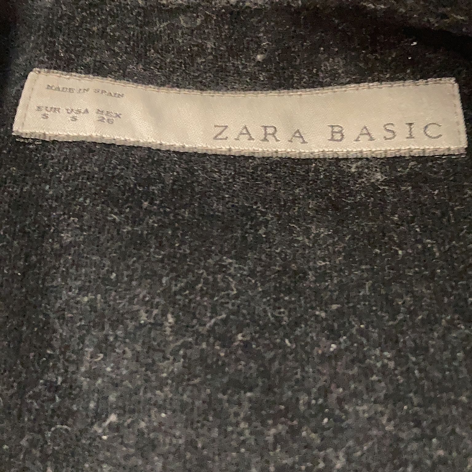 Zara Basic