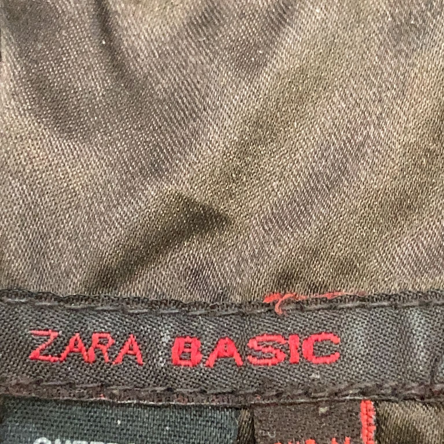 Zara Basic