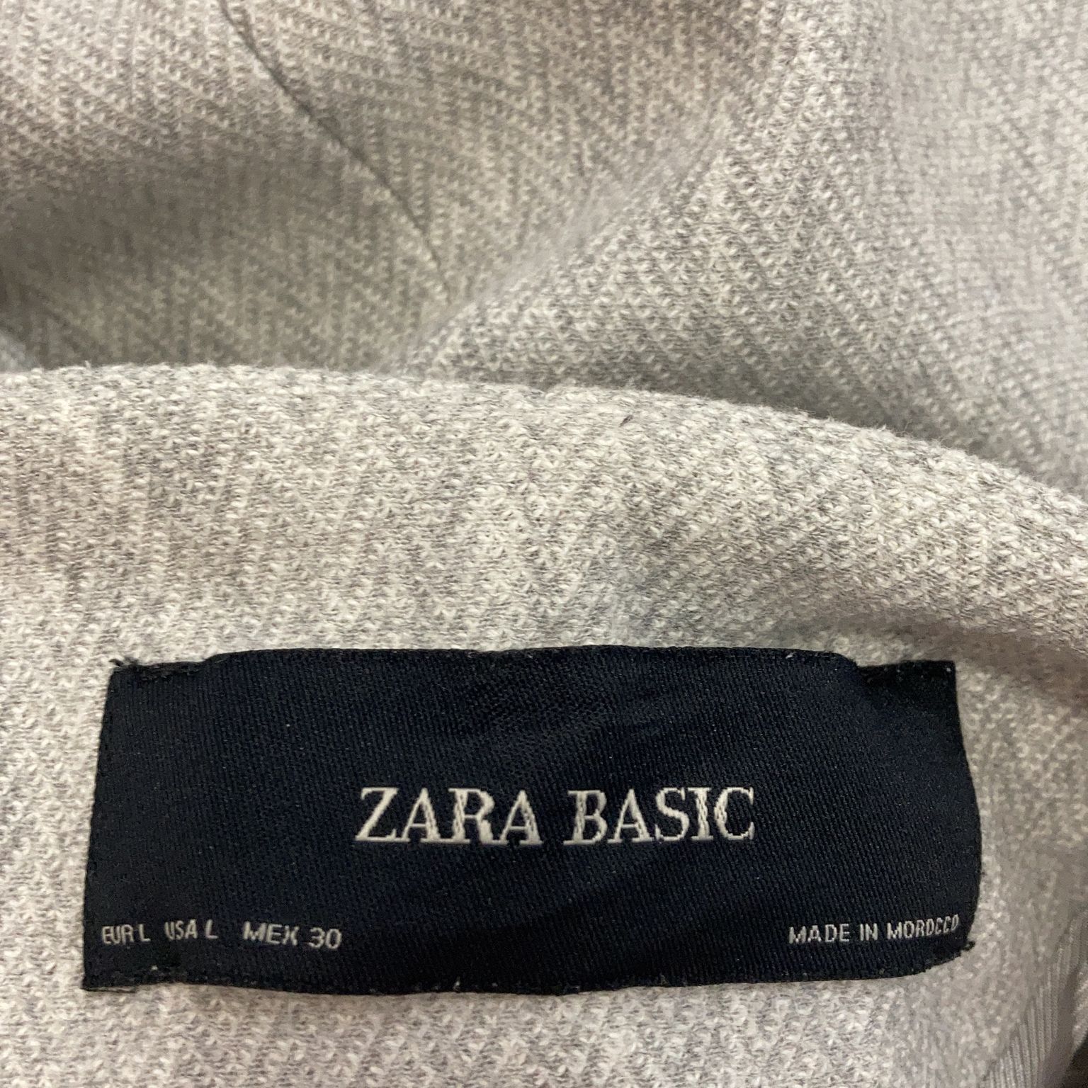 Zara Basic