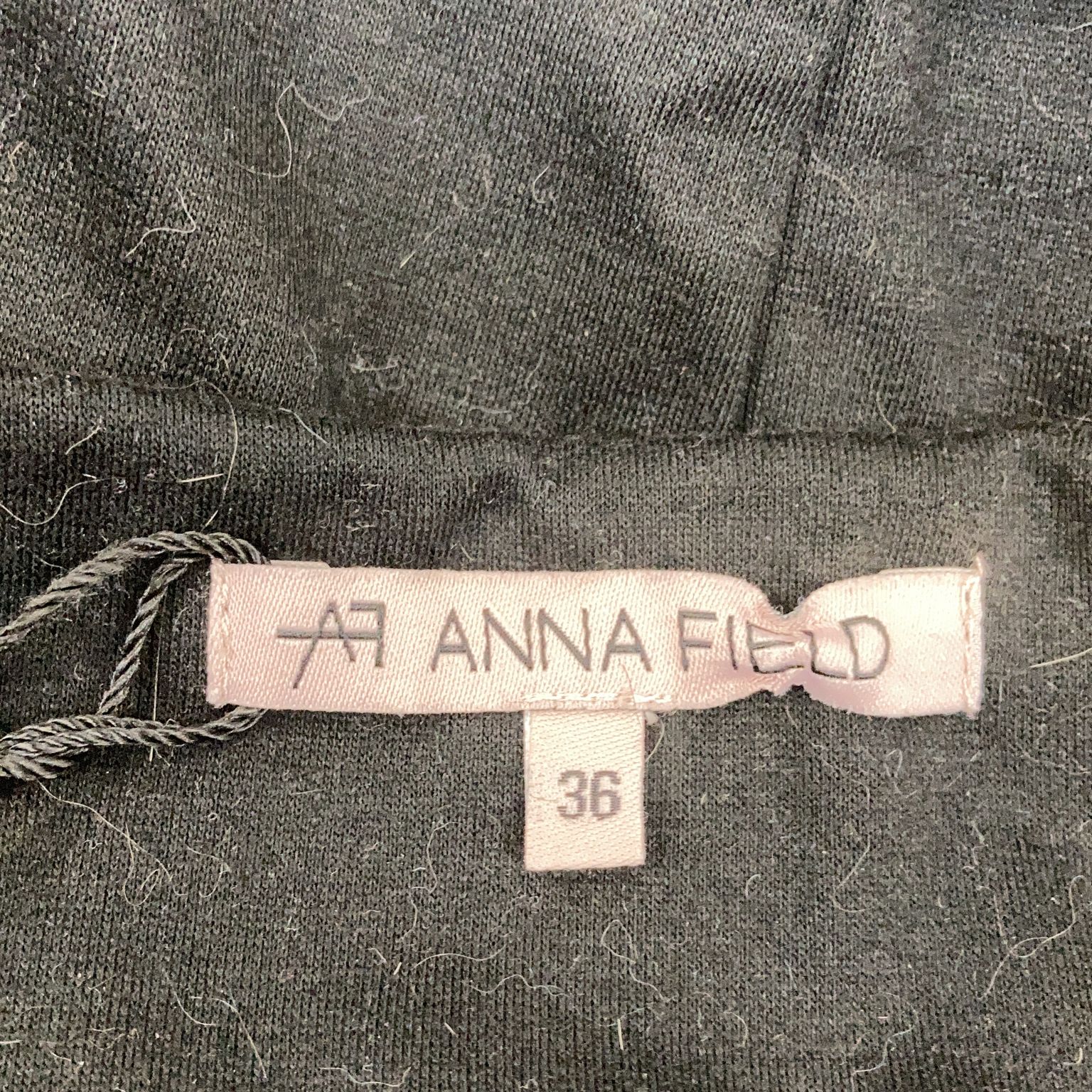 Anna Field