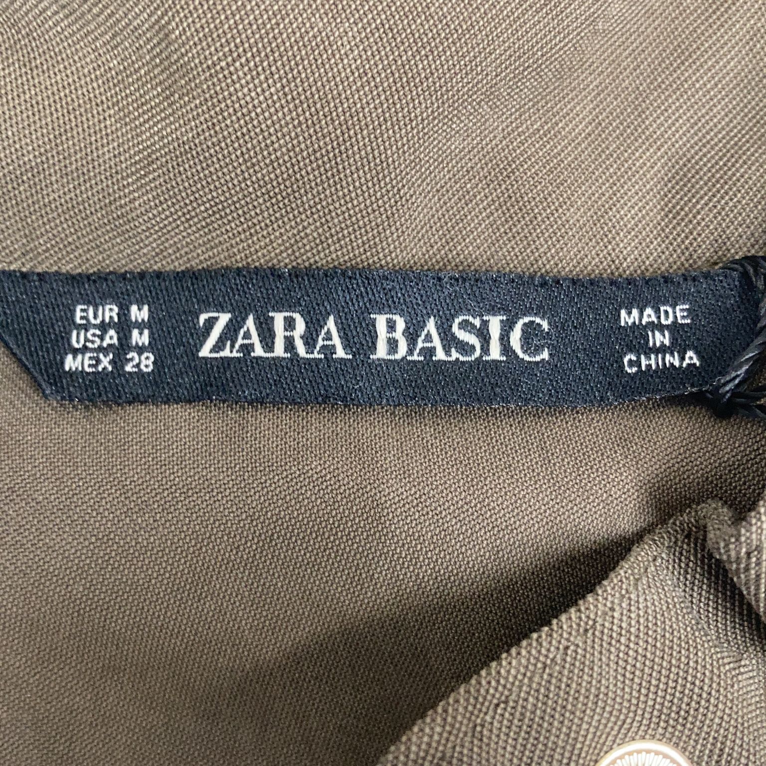 Zara Basic