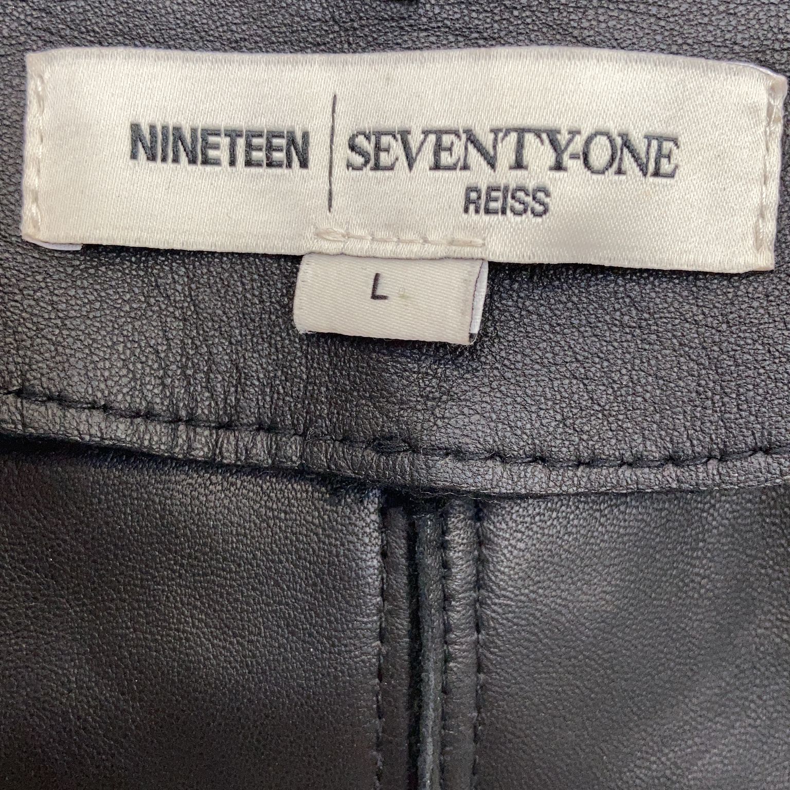 Ninteen Seventy-One Reiss