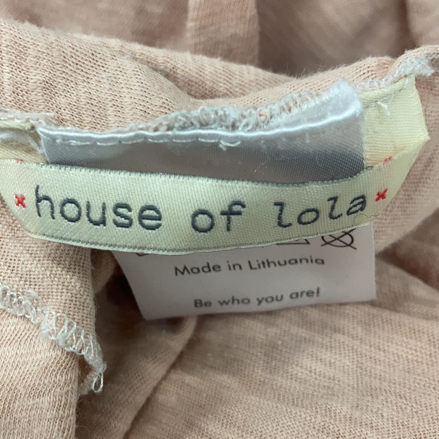 House of Lola