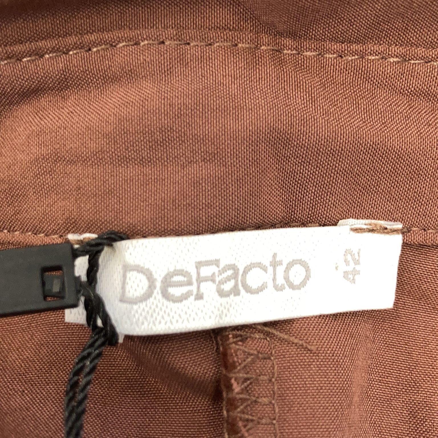 DeFacto