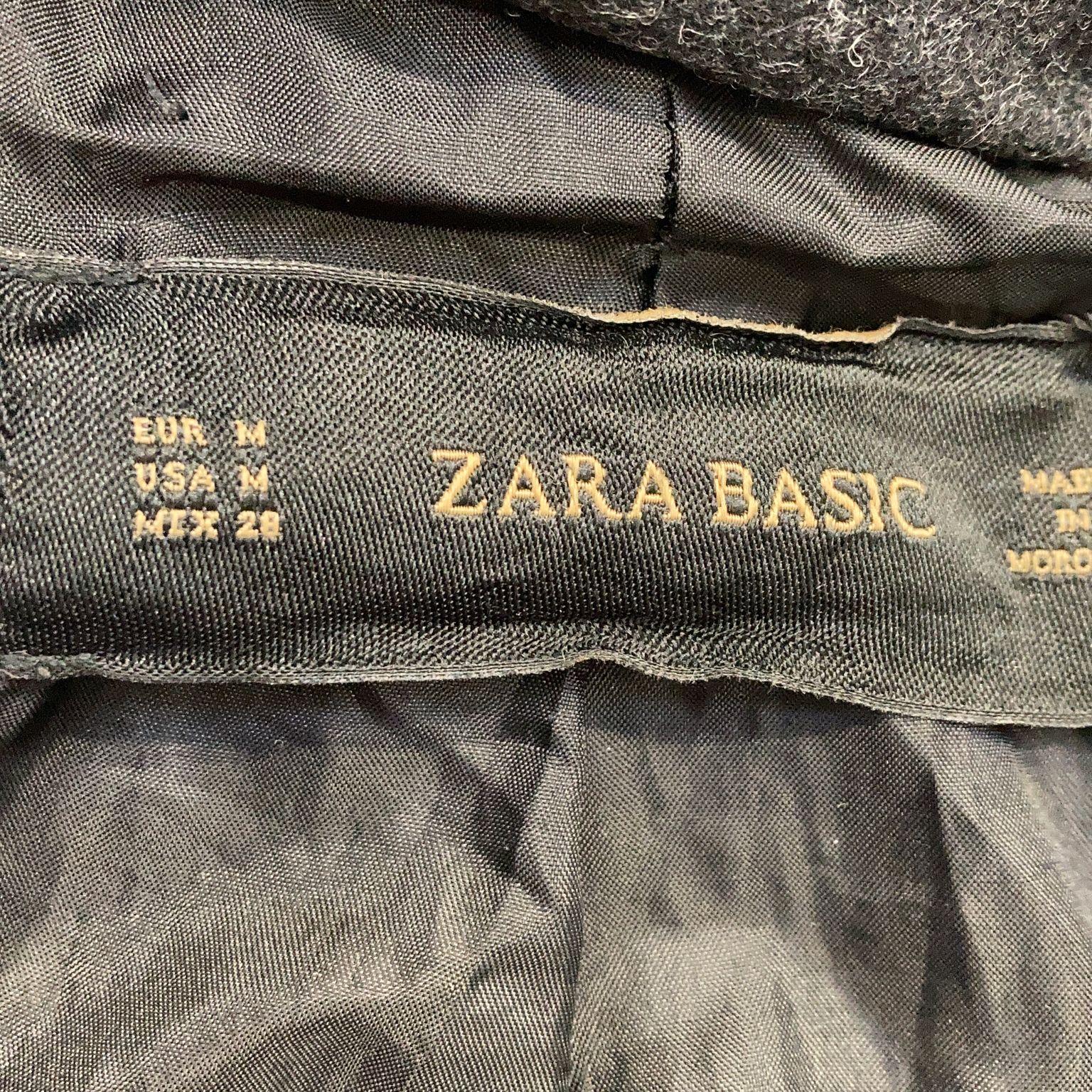 Zara Basic