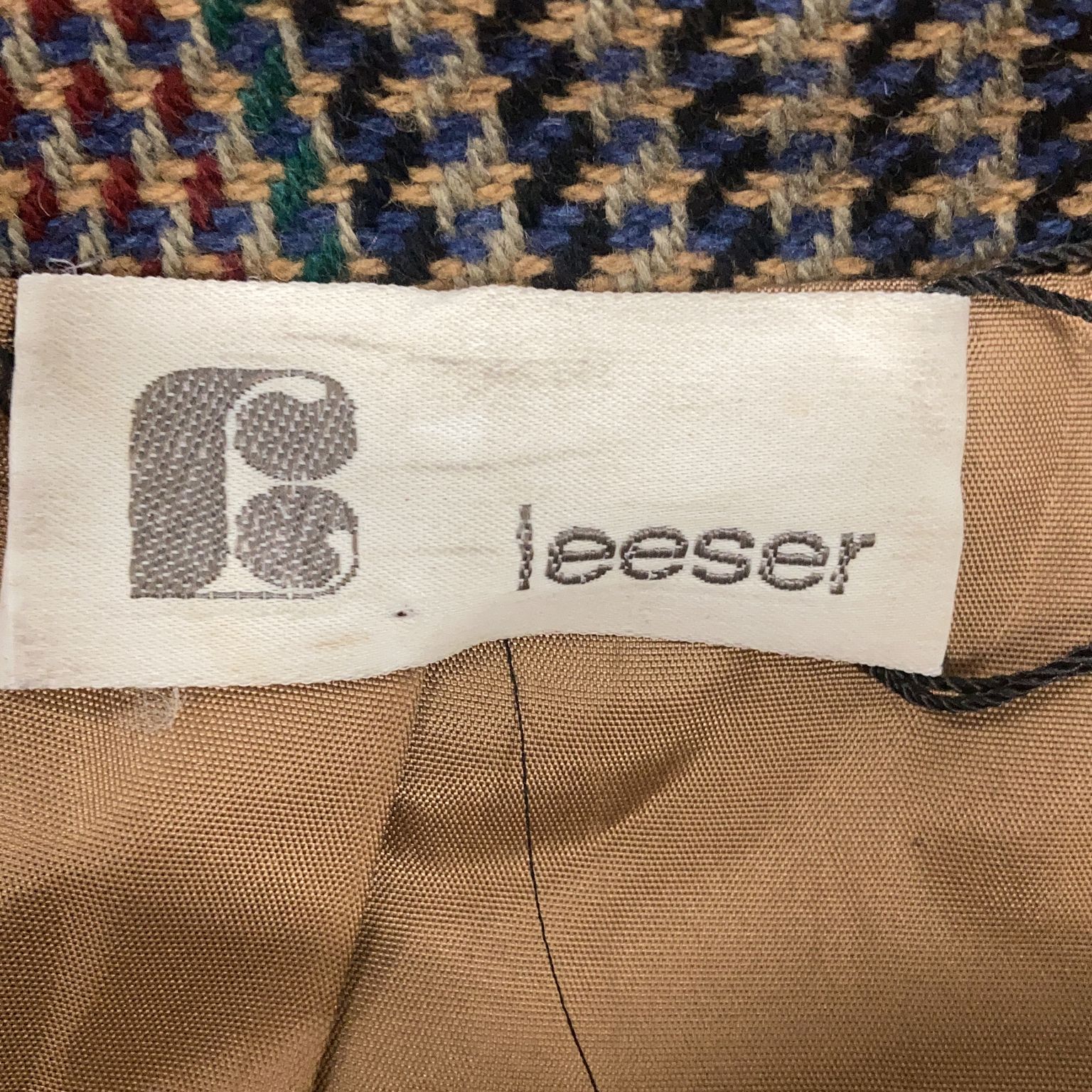 Leeser