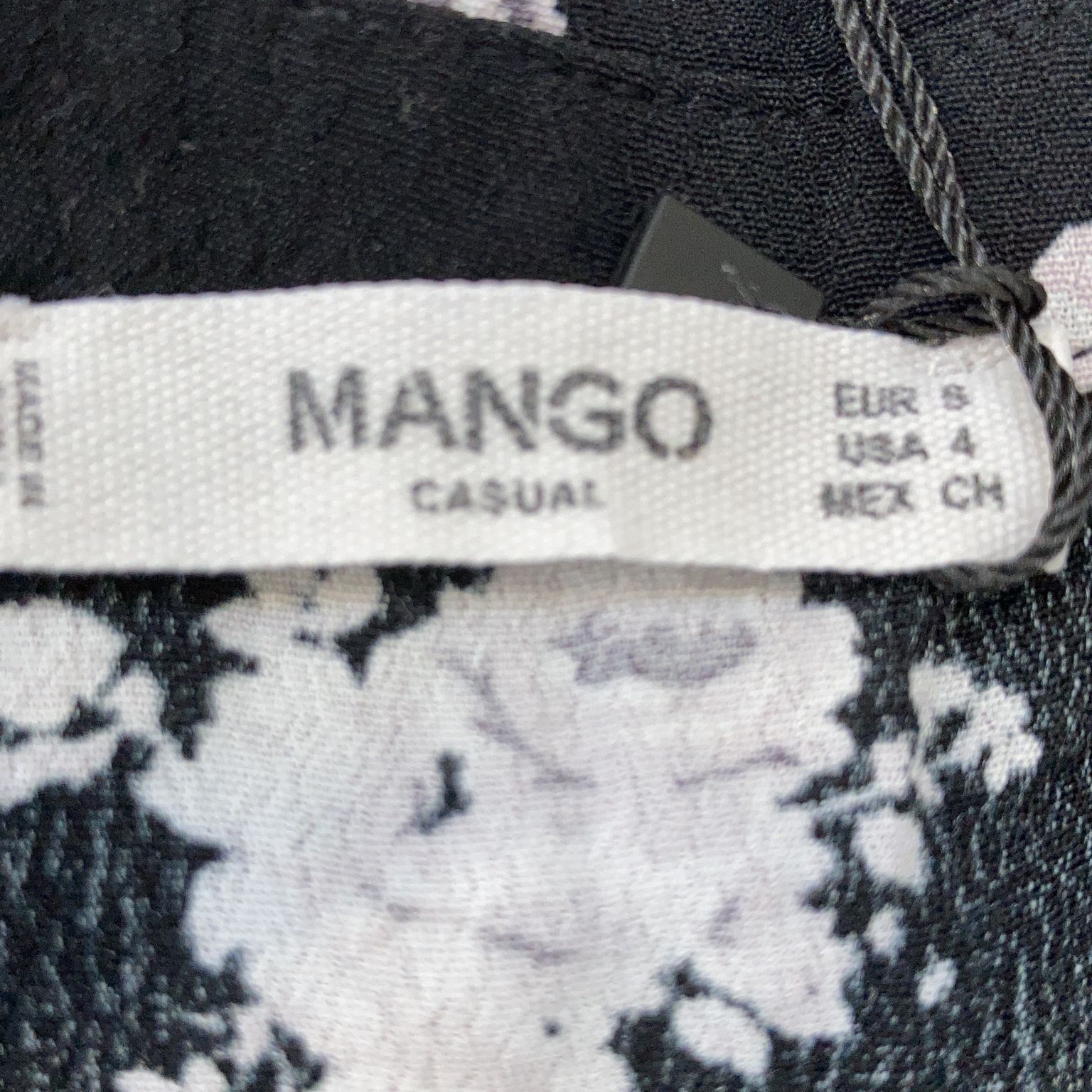 Mango Casual