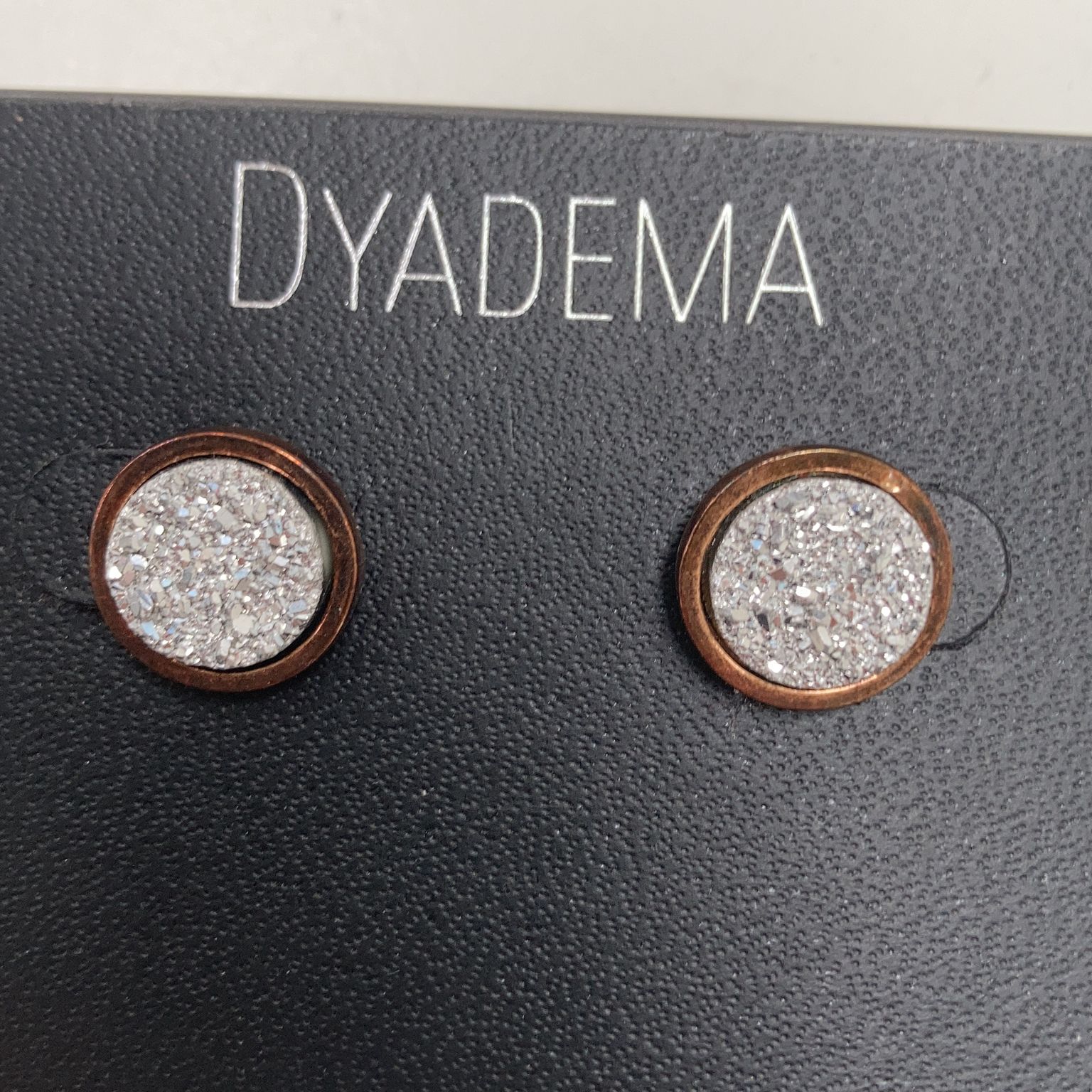 Dyadema