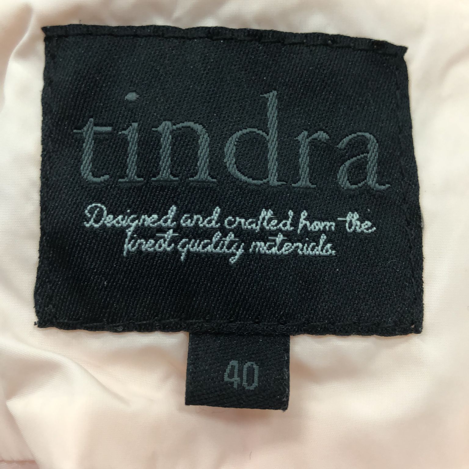 Tindra