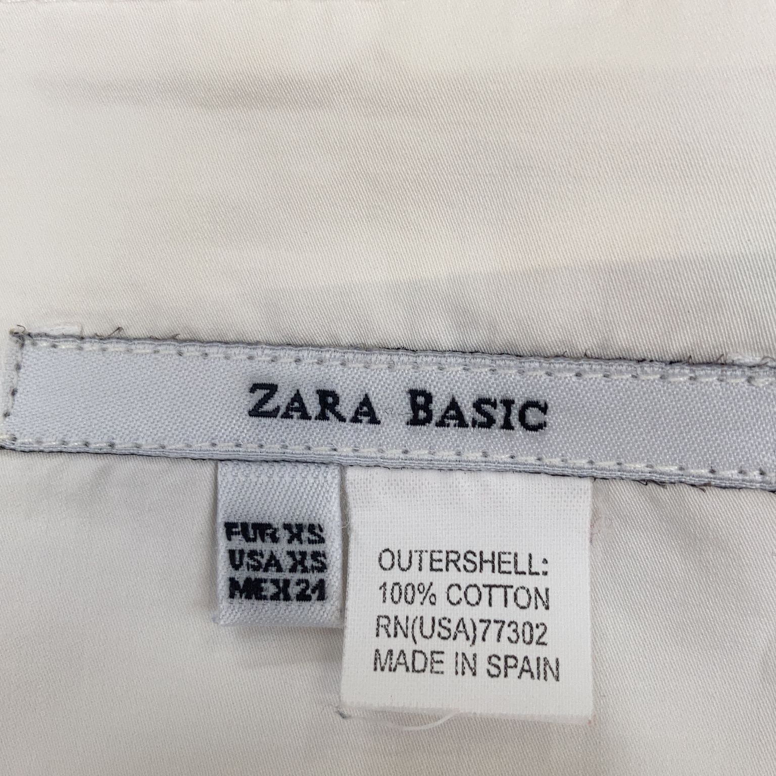 Zara Basic